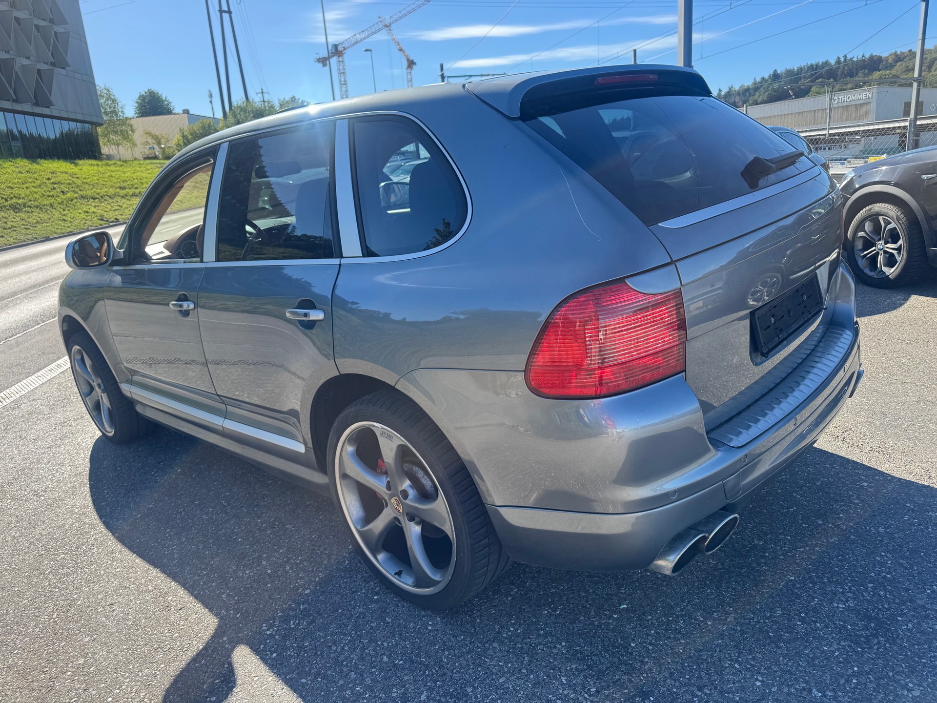 PORSCHE Cayenne Turbo-image-6