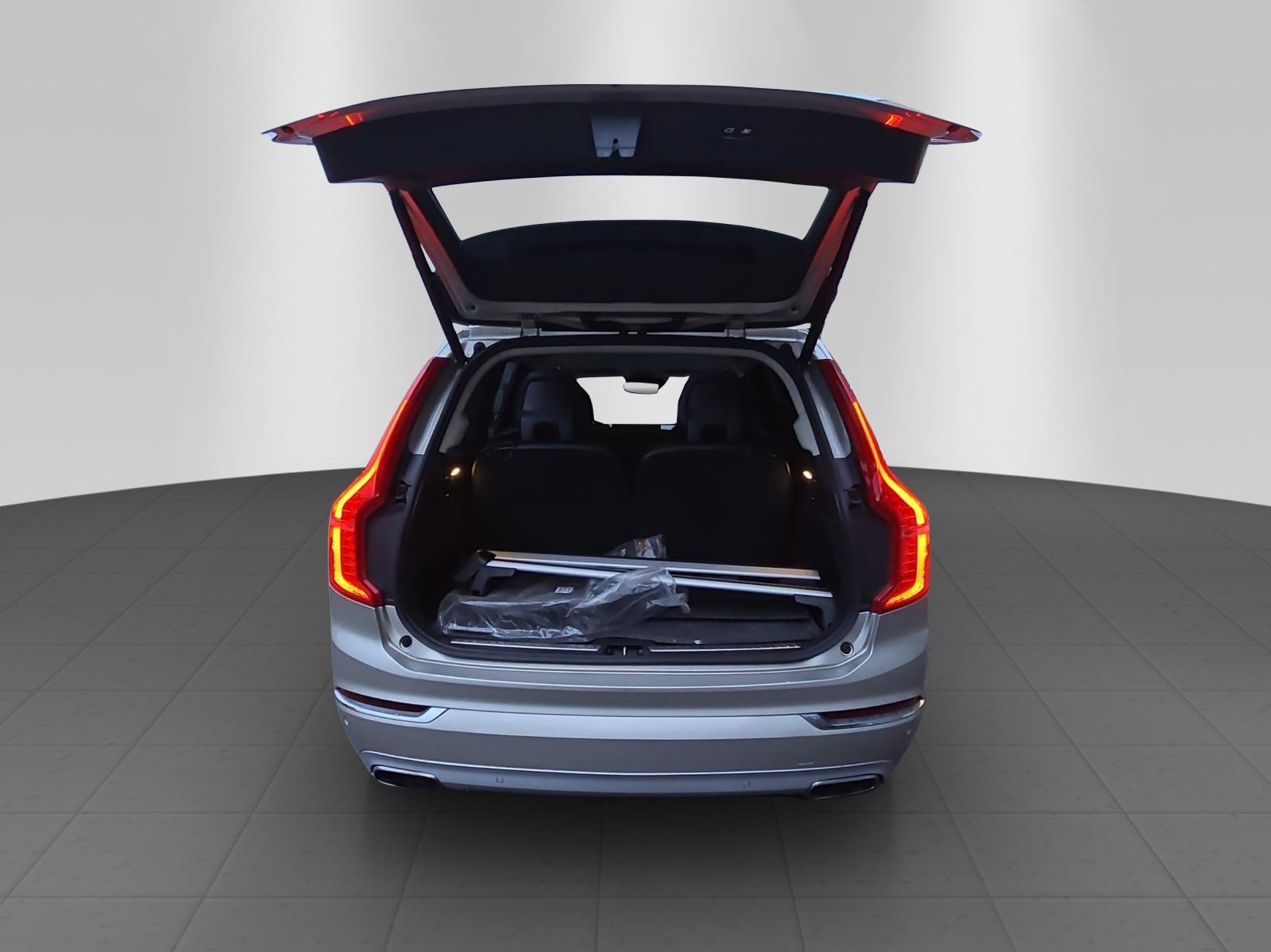 VOLVO XC90 2.0 T5 Inscription 7P. AWD-image-12