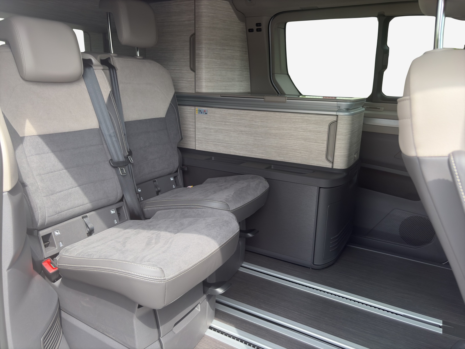 VW California 2.0 TDI Ocean Liberty-image-11