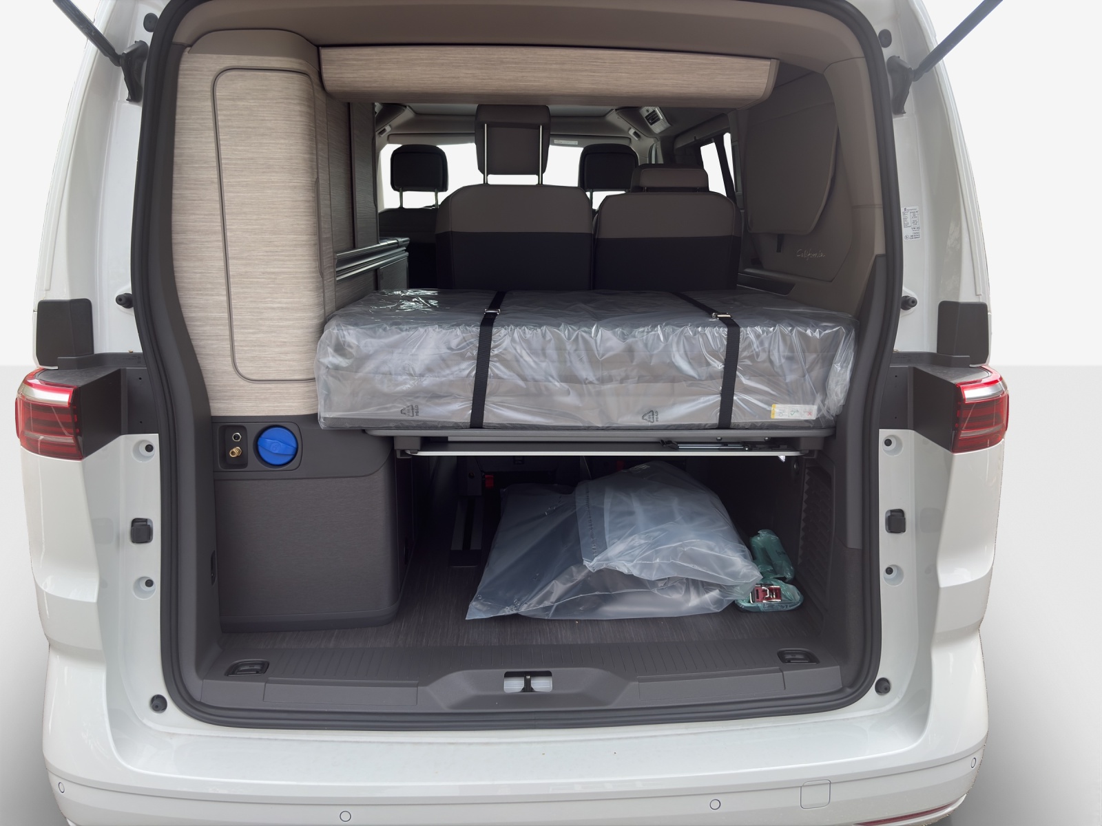 VW California 2.0 TDI Ocean Liberty-image-12