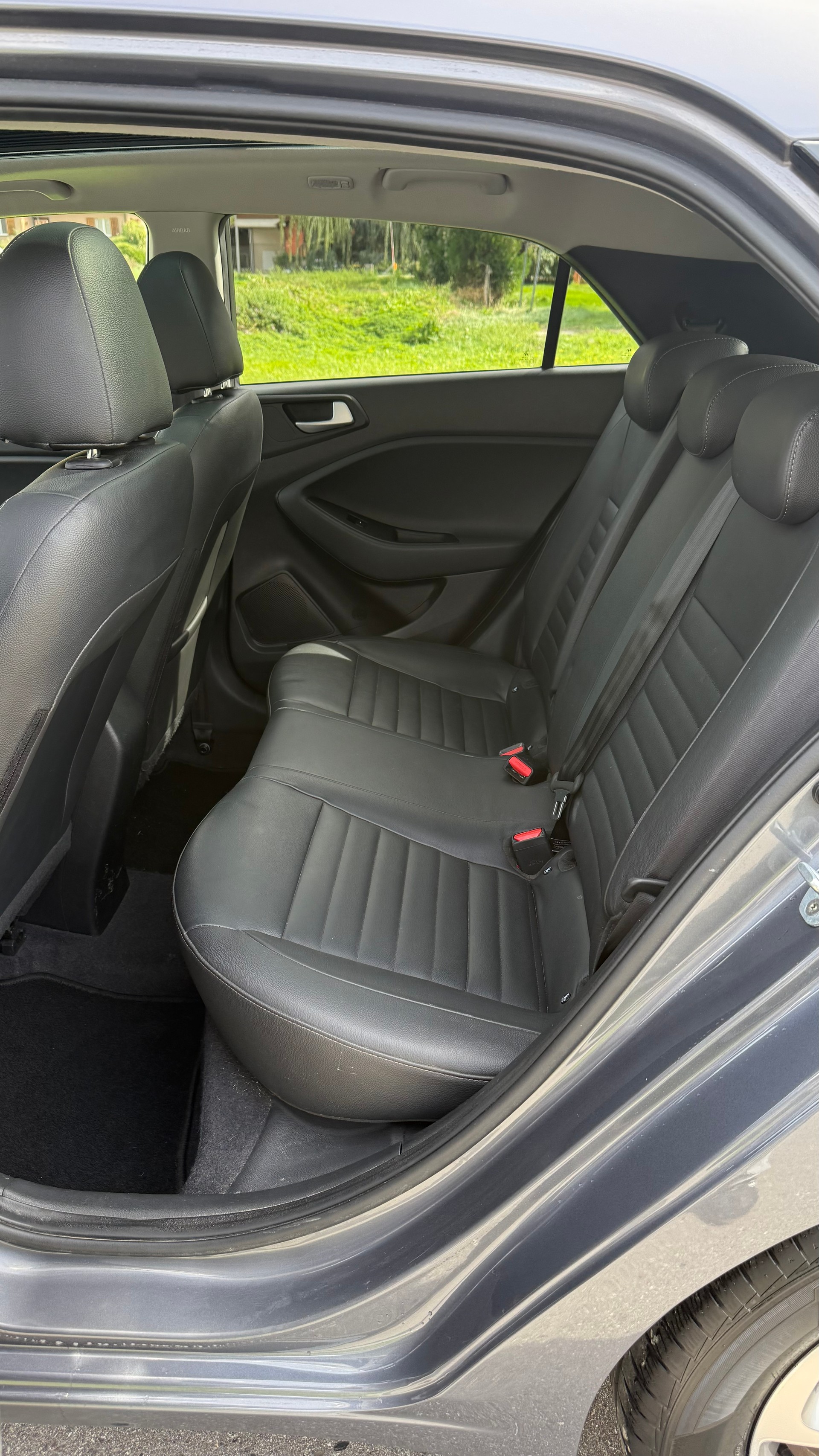 HYUNDAI i20 1.0 T-GDi Amplia-image-7