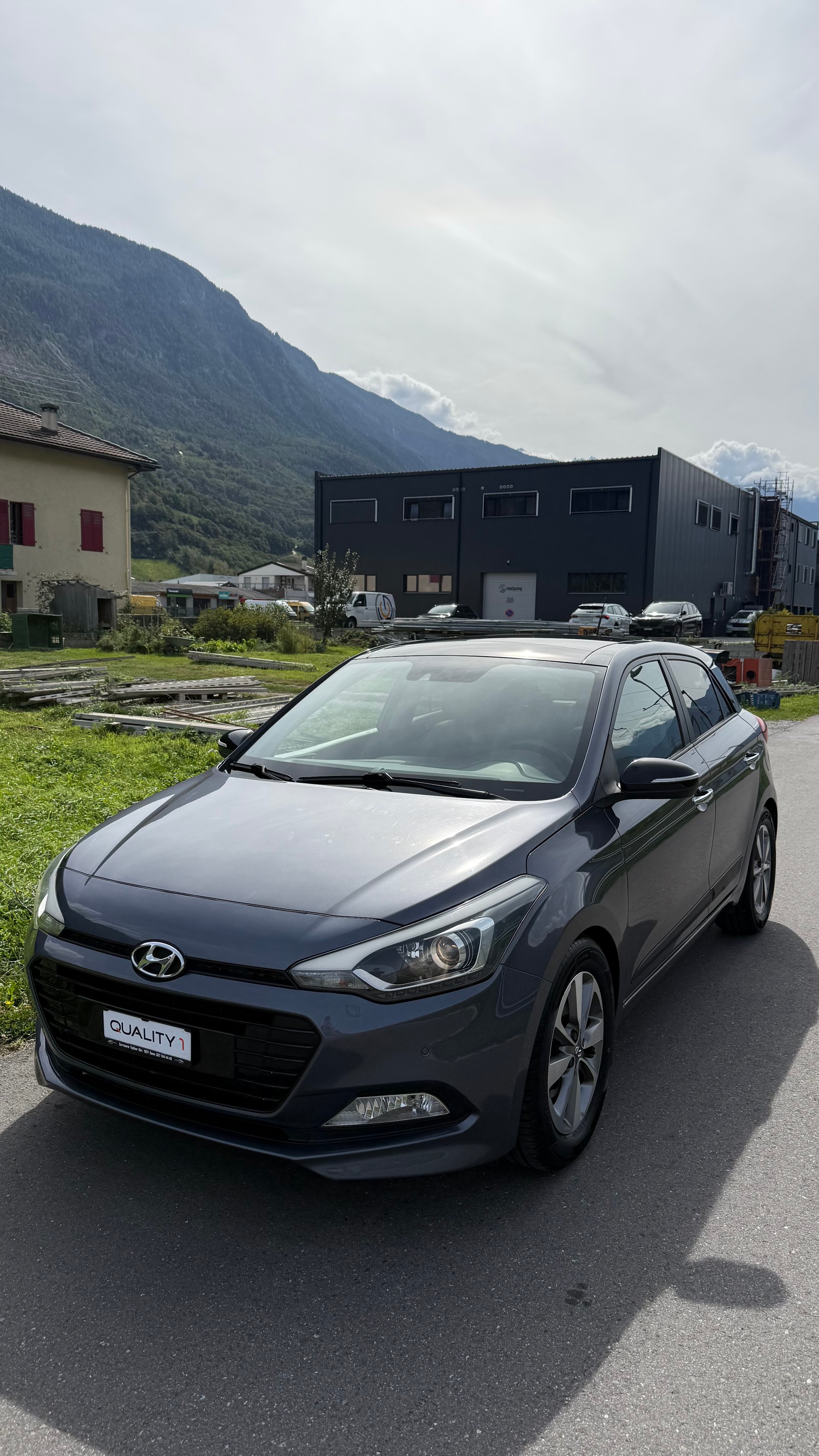HYUNDAI i20 1.0 T-GDi Amplia-image-0