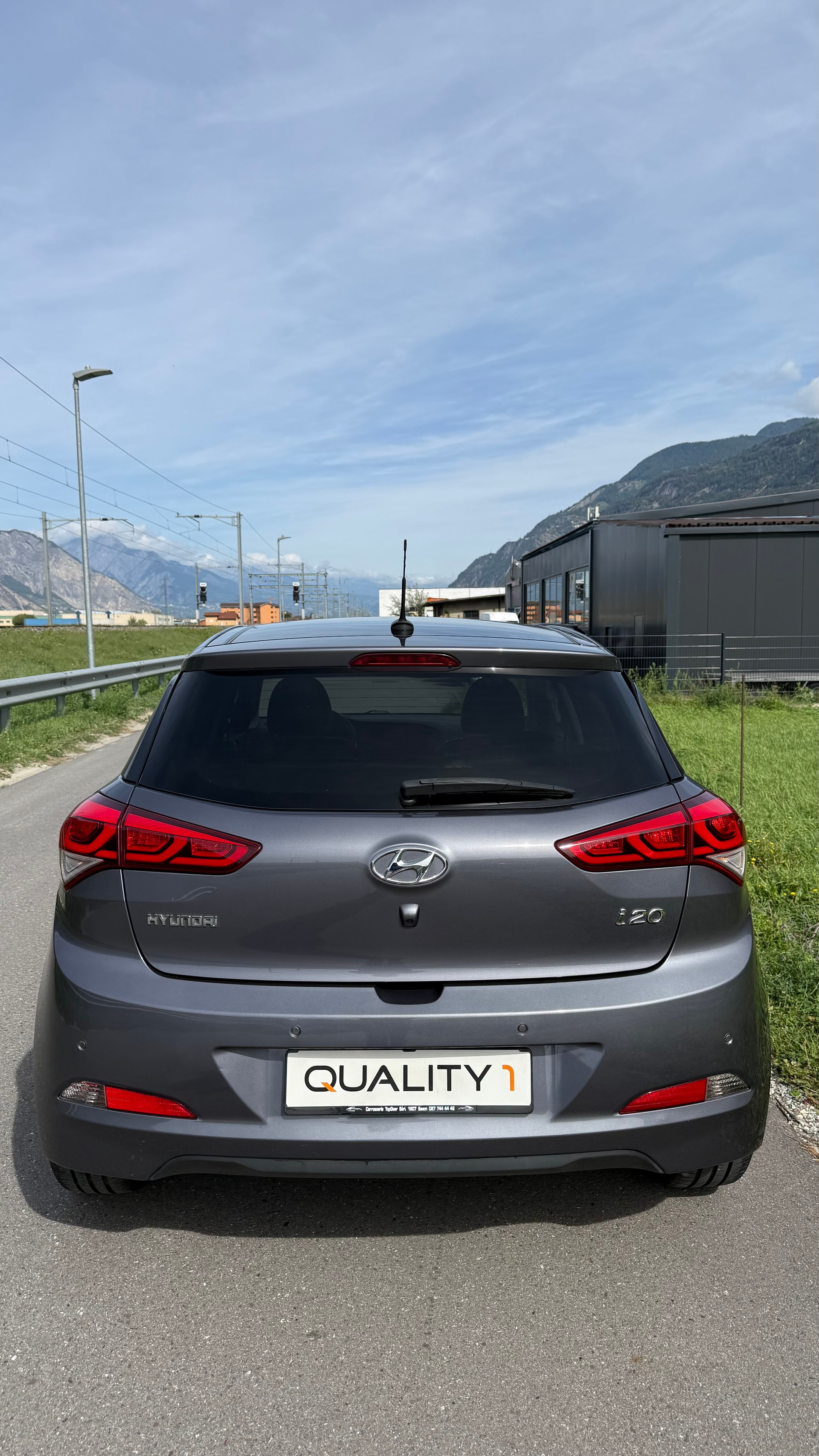 HYUNDAI i20 1.0 T-GDi Amplia-image-4