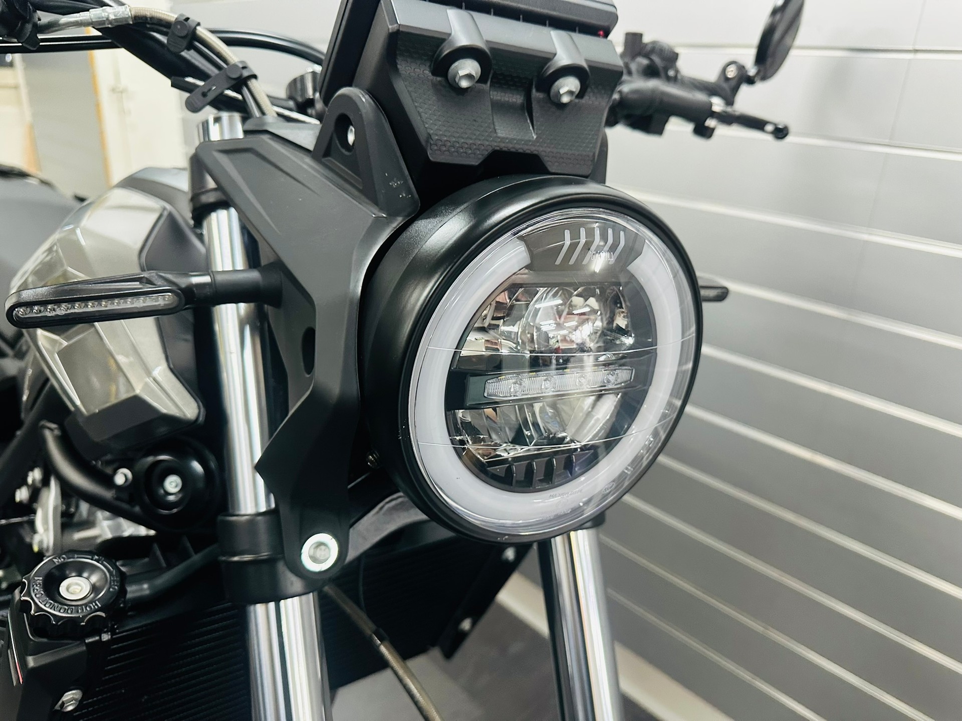 BETA Alp X 350ccm-showroom-element-1