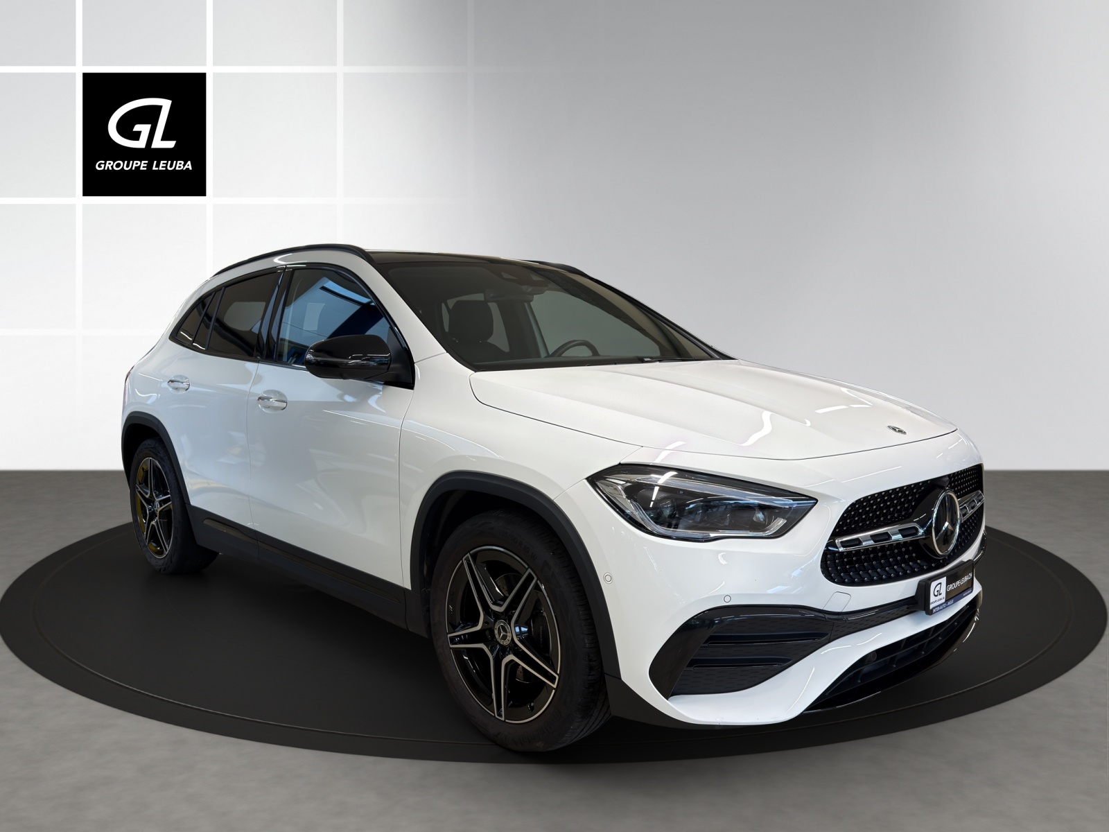 MERCEDES-BENZ GLA 200-image-0