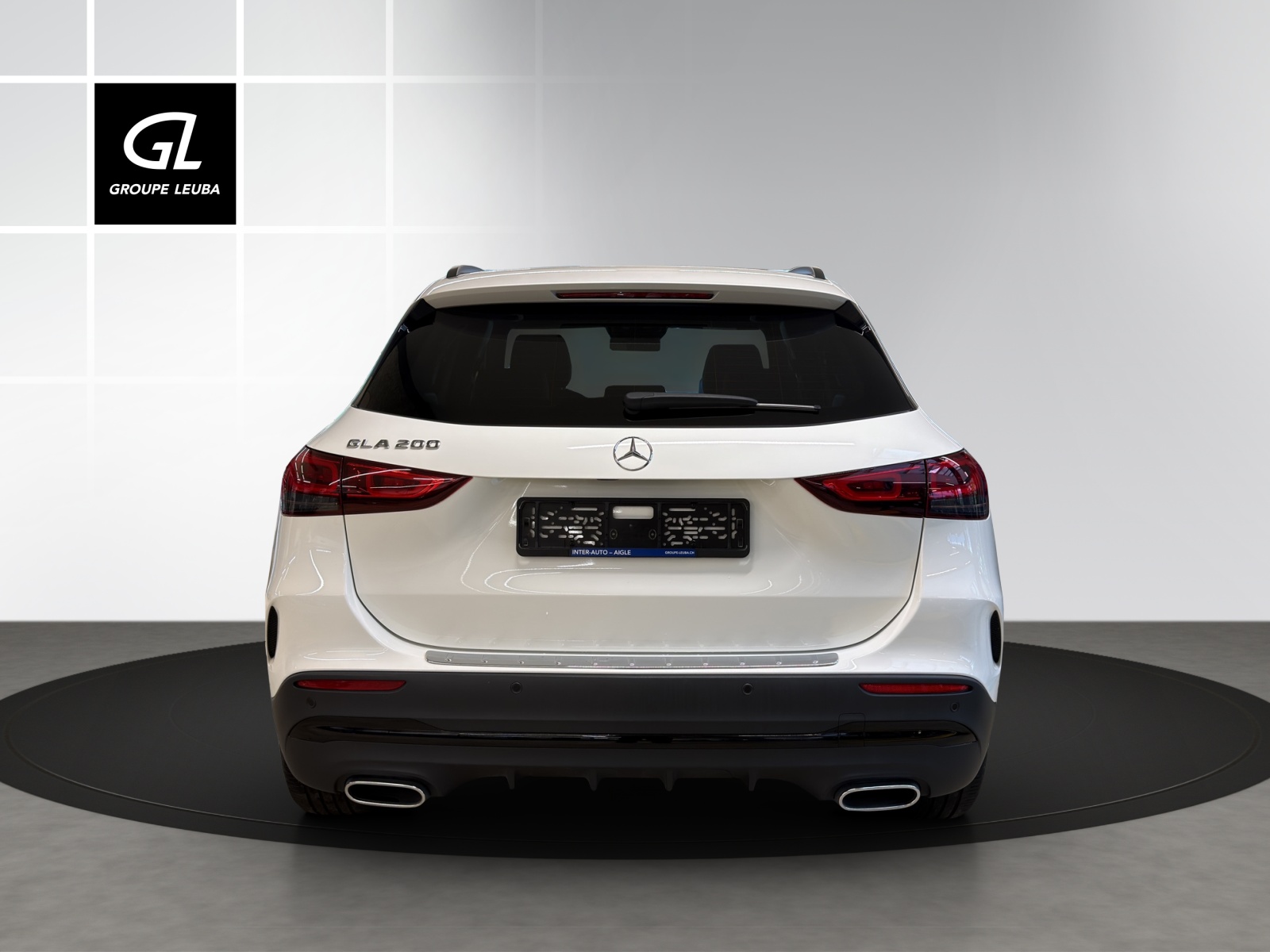 MERCEDES-BENZ GLA 200-image-4