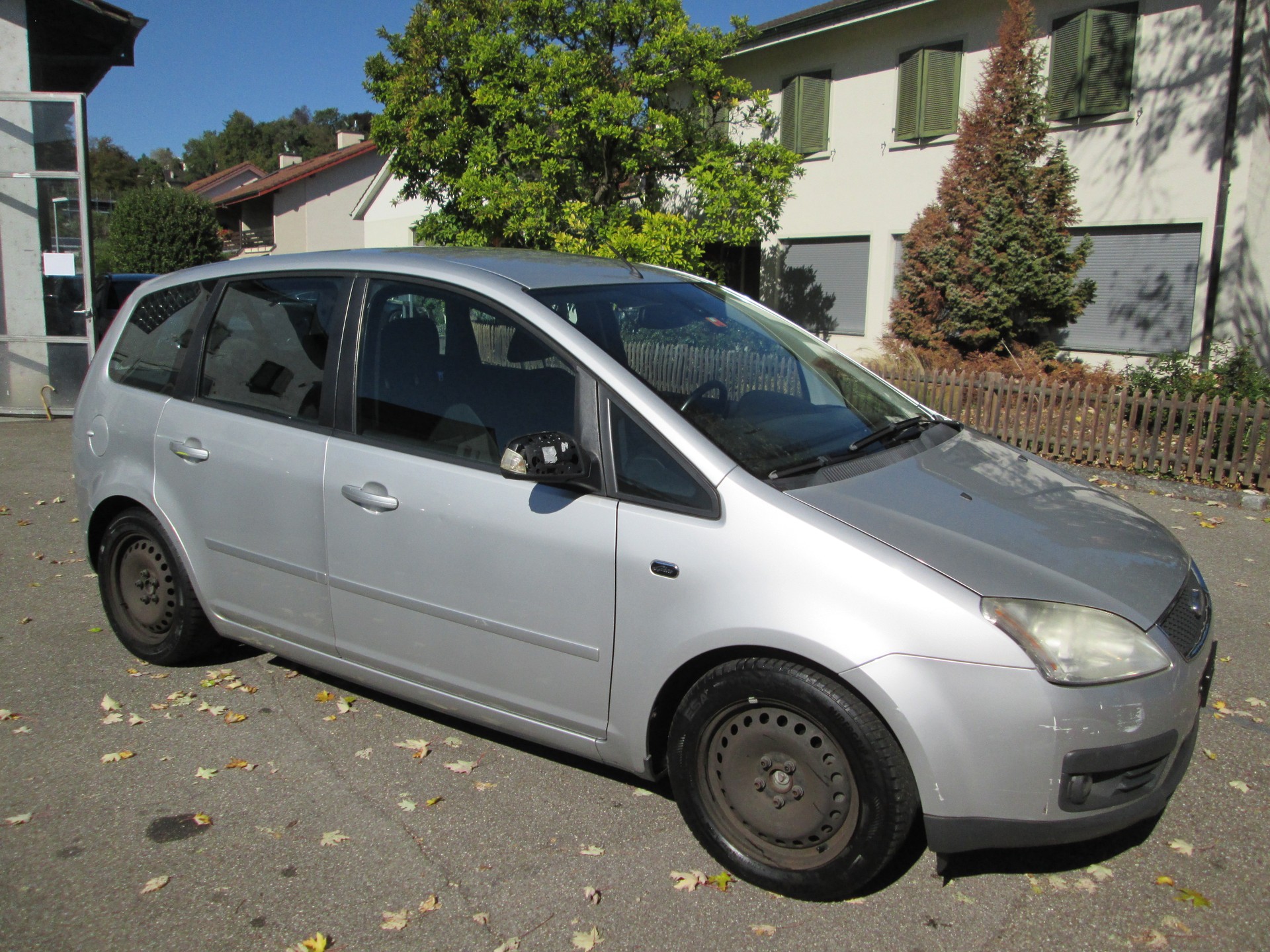 FORD Focus C-Max 2.0 Ghia-image-5