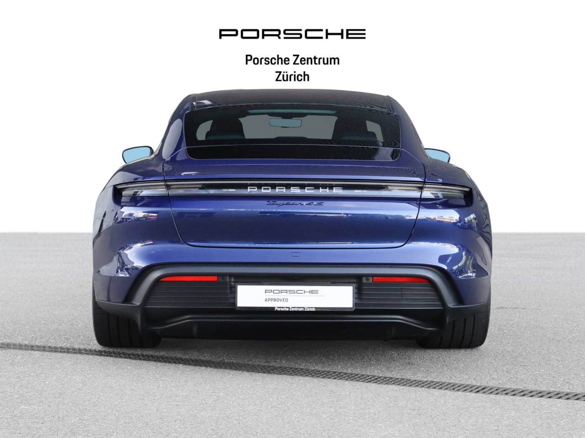 PORSCHE Taycan 4S-image-9