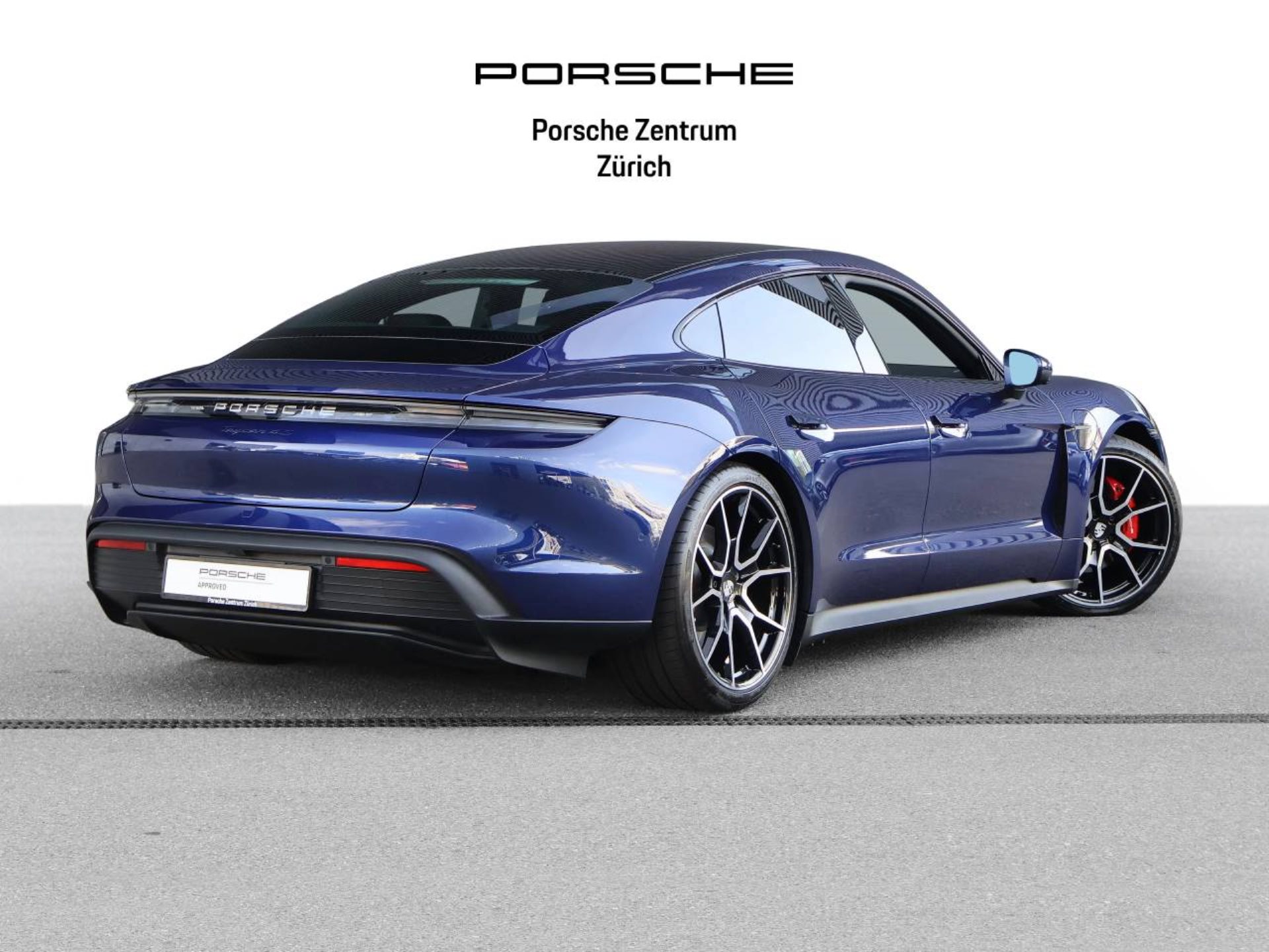 PORSCHE Taycan 4S-image-5