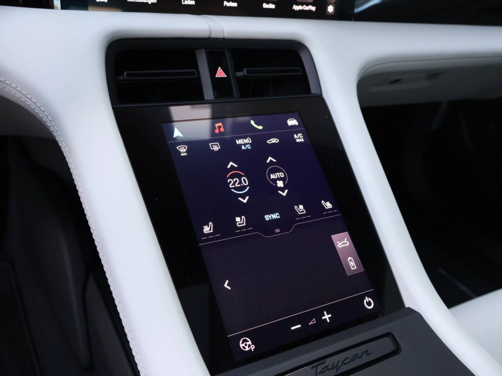 PORSCHE Taycan 4S-image-19