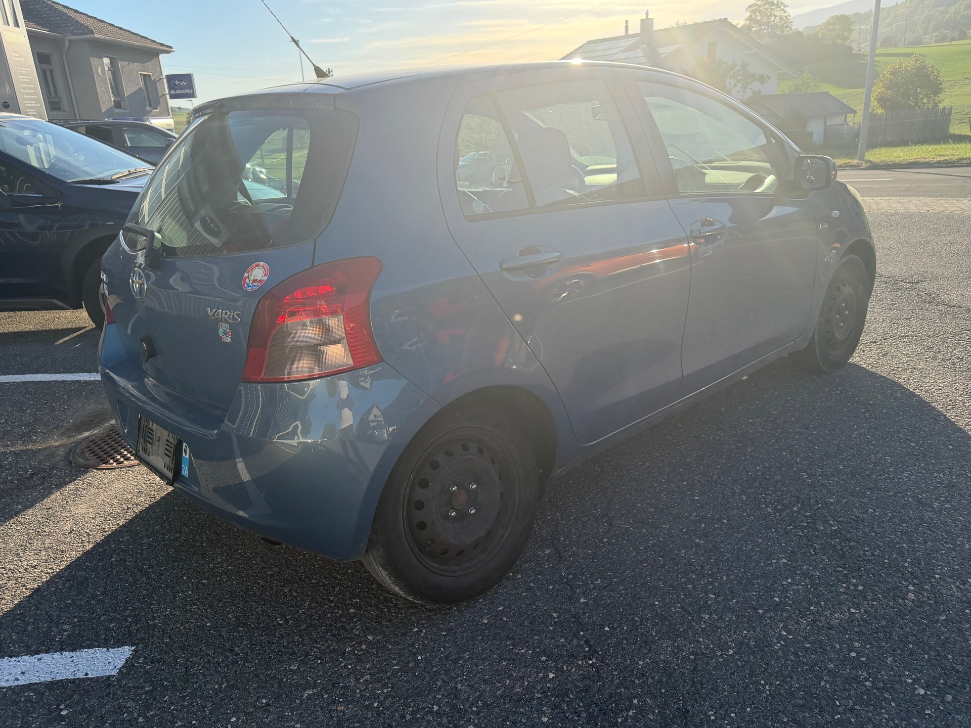 TOYOTA Yaris 1.4 D-4D Linea Luna-image-4
