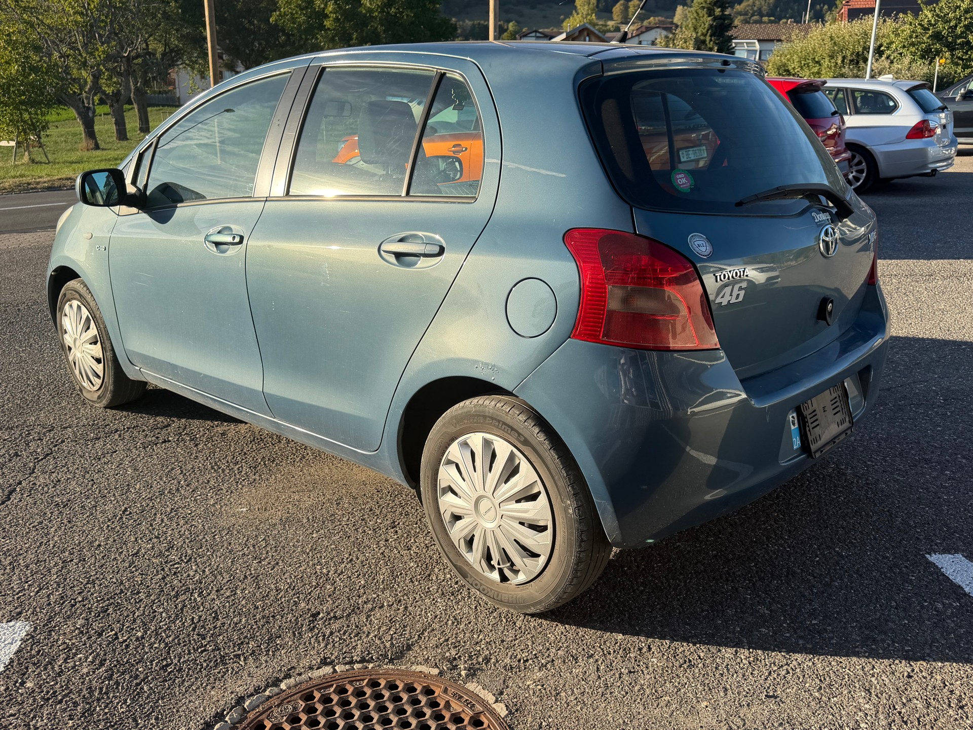 TOYOTA Yaris 1.4 D-4D Linea Luna-image-2