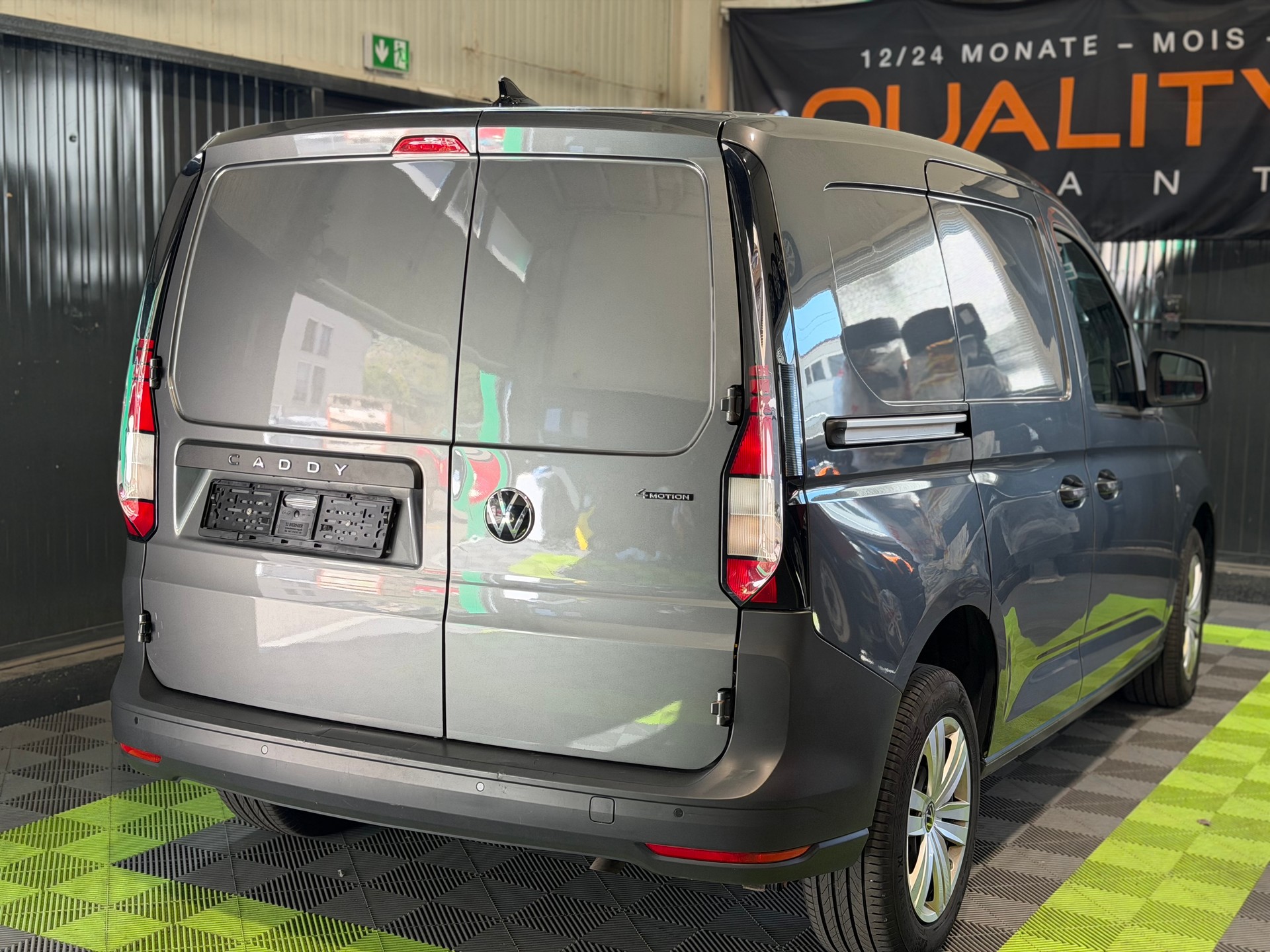 VW Caddy Cargo 2.0TDI 4Motion-image-6