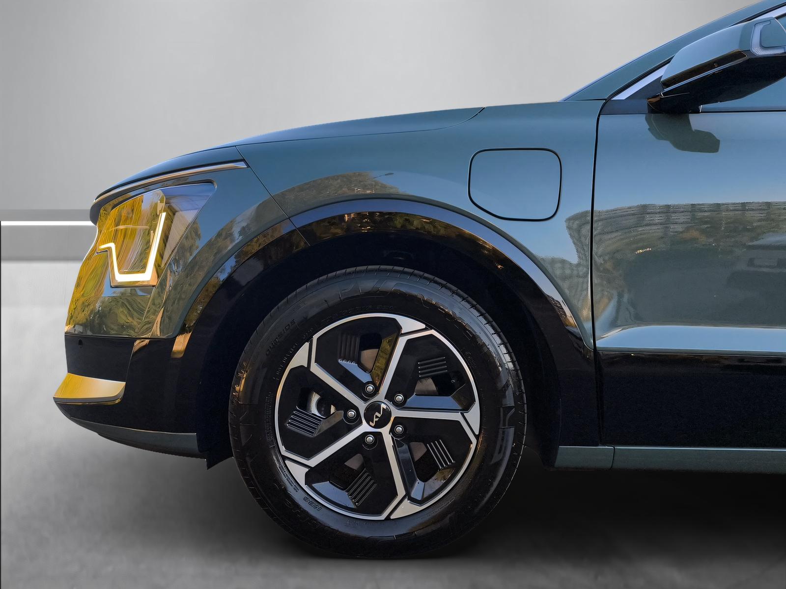 KIA Niro 1.6 GDi Plug-in Hybrid Power Edition-image-12