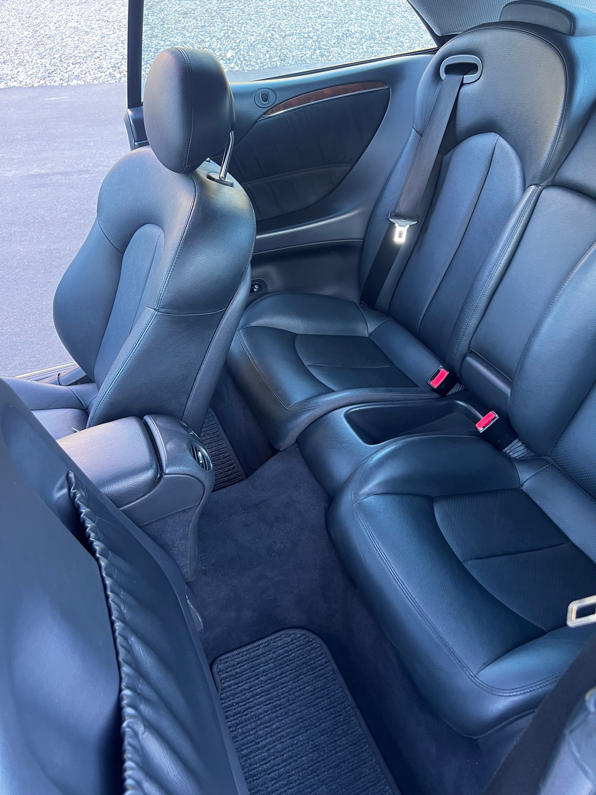MERCEDES-BENZ CLK 320 V6-image-4