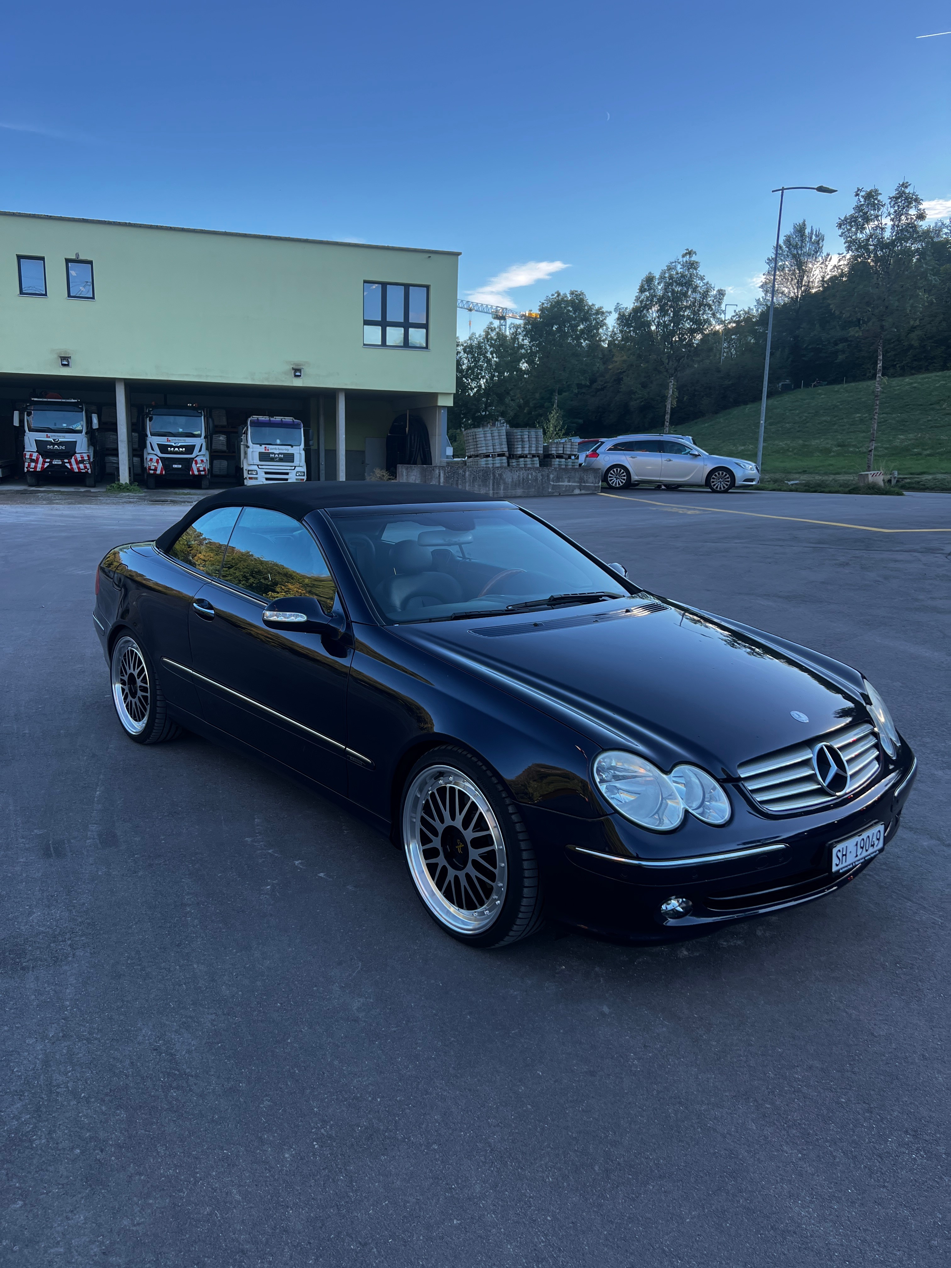 Car photo