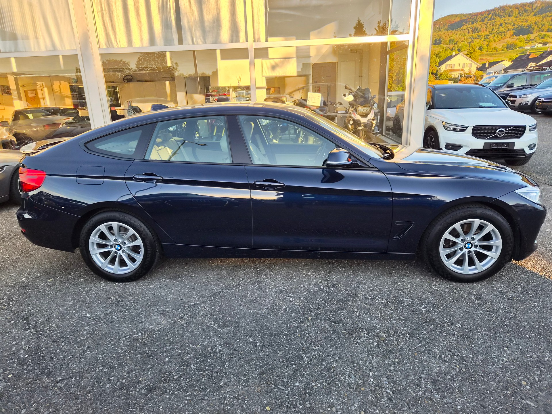 BMW 320d GT xDrive Steptronic-image-6