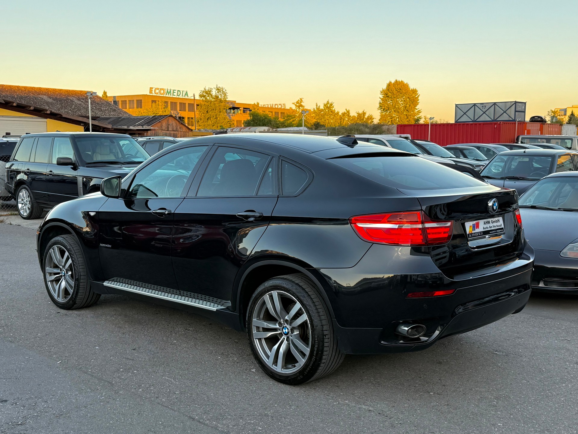 BMW X6 xDrive 40d Steptronic M-Sport / Frisch ab MFK / Lückenlos servicegepflegt bei BMW / Softclose / 360° Kamera / Indvidual Audio-image-5