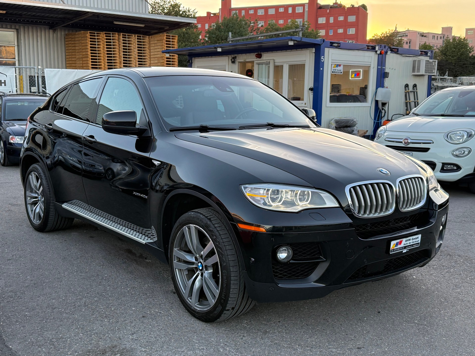 BMW X6 xDrive 40d Steptronic M-Sport / Frisch ab MFK / Lückenlos servicegepflegt bei BMW / Softclose / 360° Kamera / Indvidual Audio-image-2