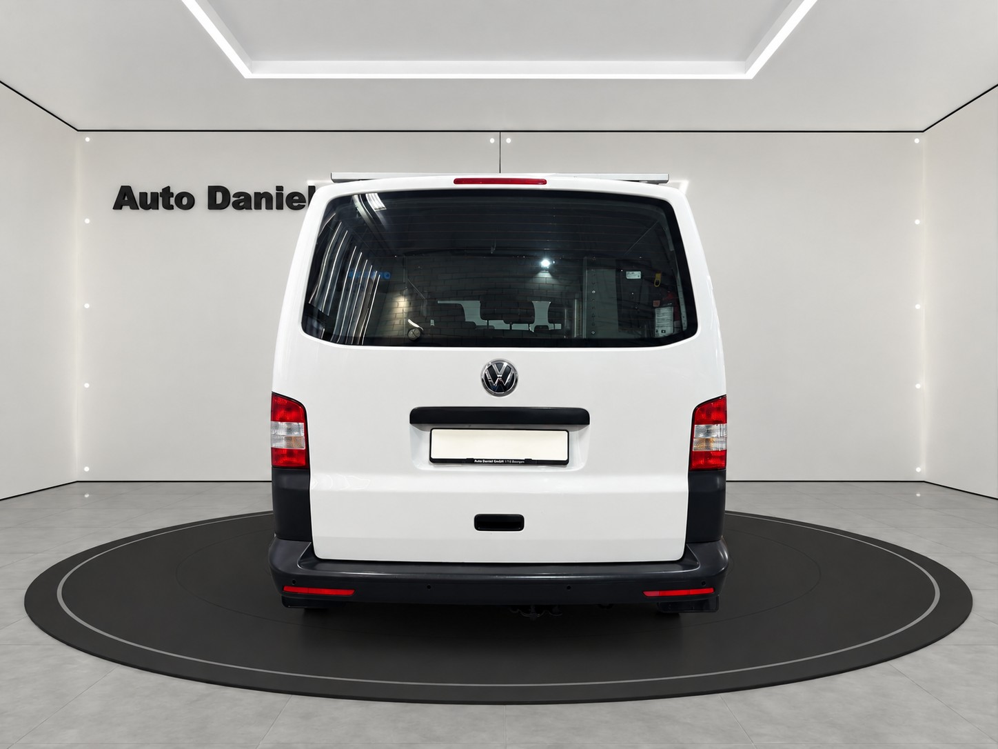 VW T5 2.0 TDI BMT 4 Motion / Lang Version ( 6 Plätzer / Sortimo Regale )-image-6