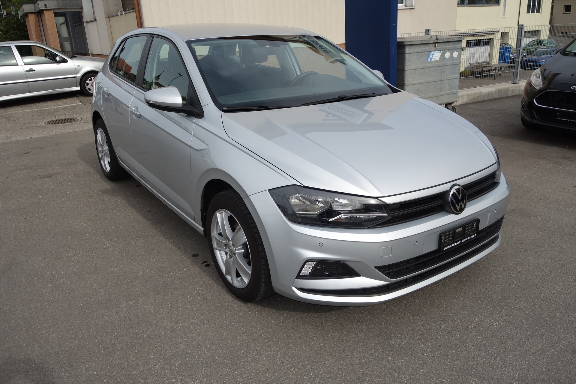 VW Polo 1.0 BMT Trendline-image-1