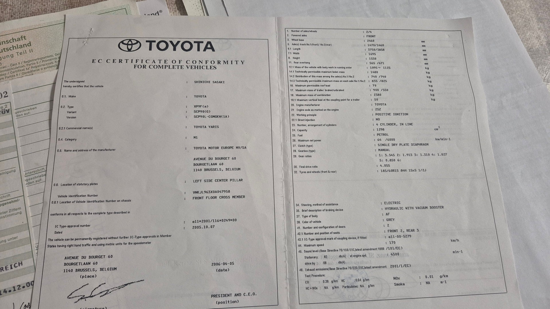 TOYOTA Yaris 1.3 Linea Luna-image-13