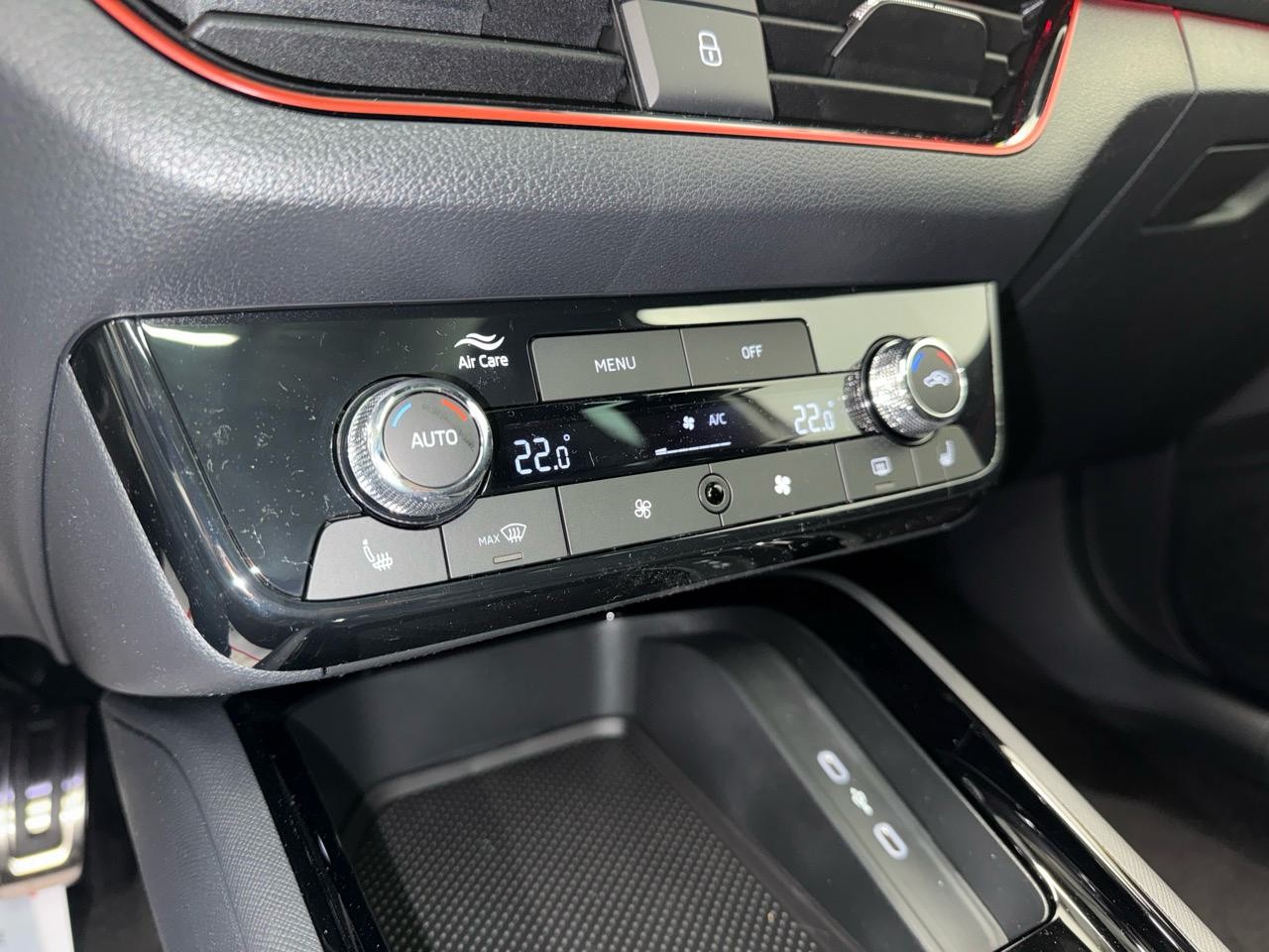 SKODA Kamiq 1.5 TSI Monte Carlo DSG-image-10