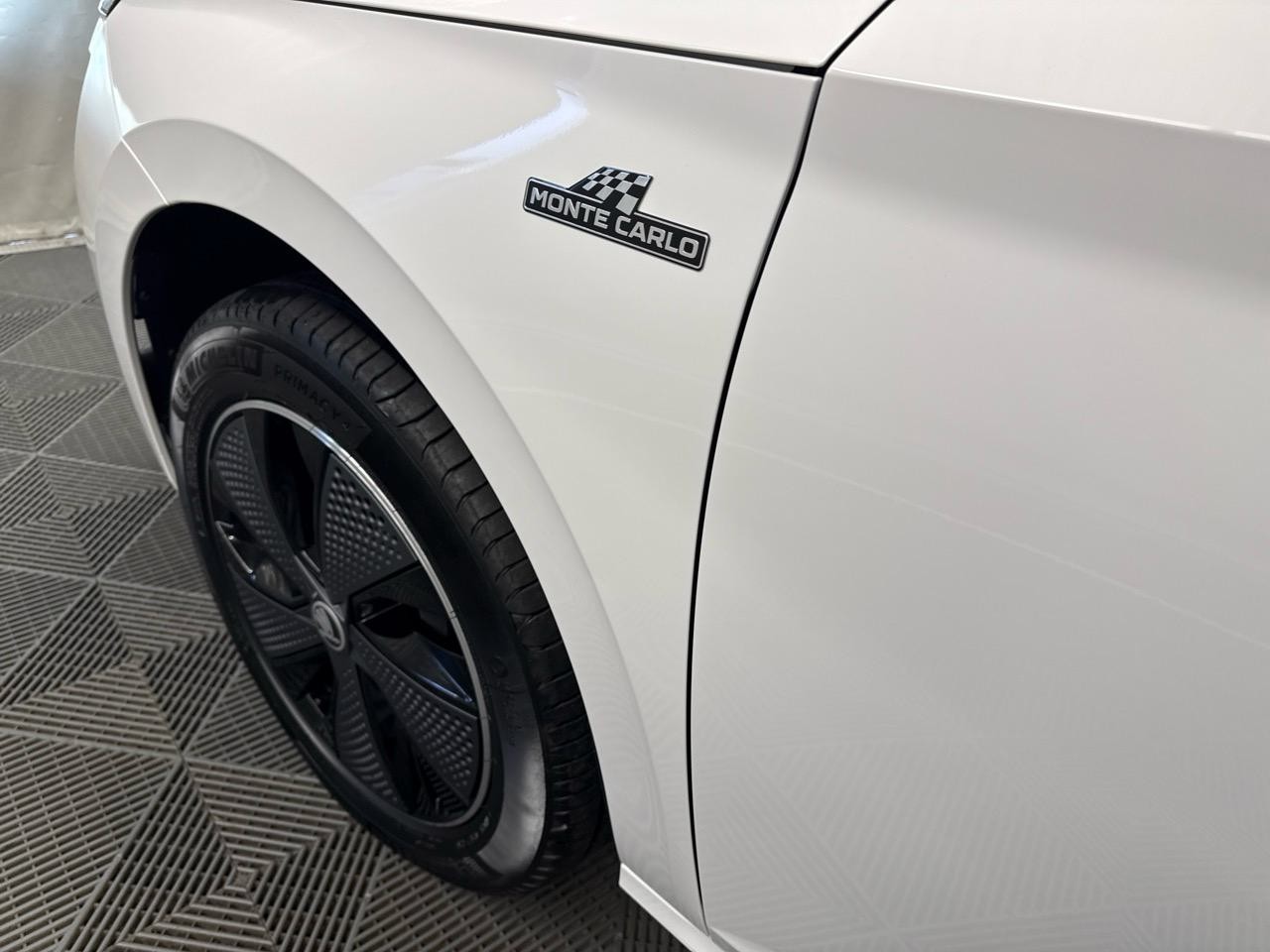 SKODA Kamiq 1.5 TSI Monte Carlo DSG-image-15