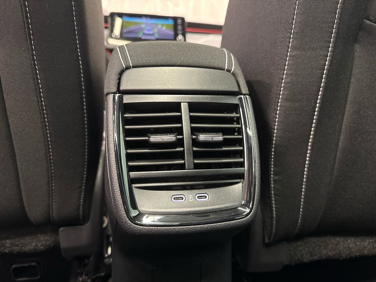 SKODA Kamiq 1.5 TSI Monte Carlo DSG-image-12