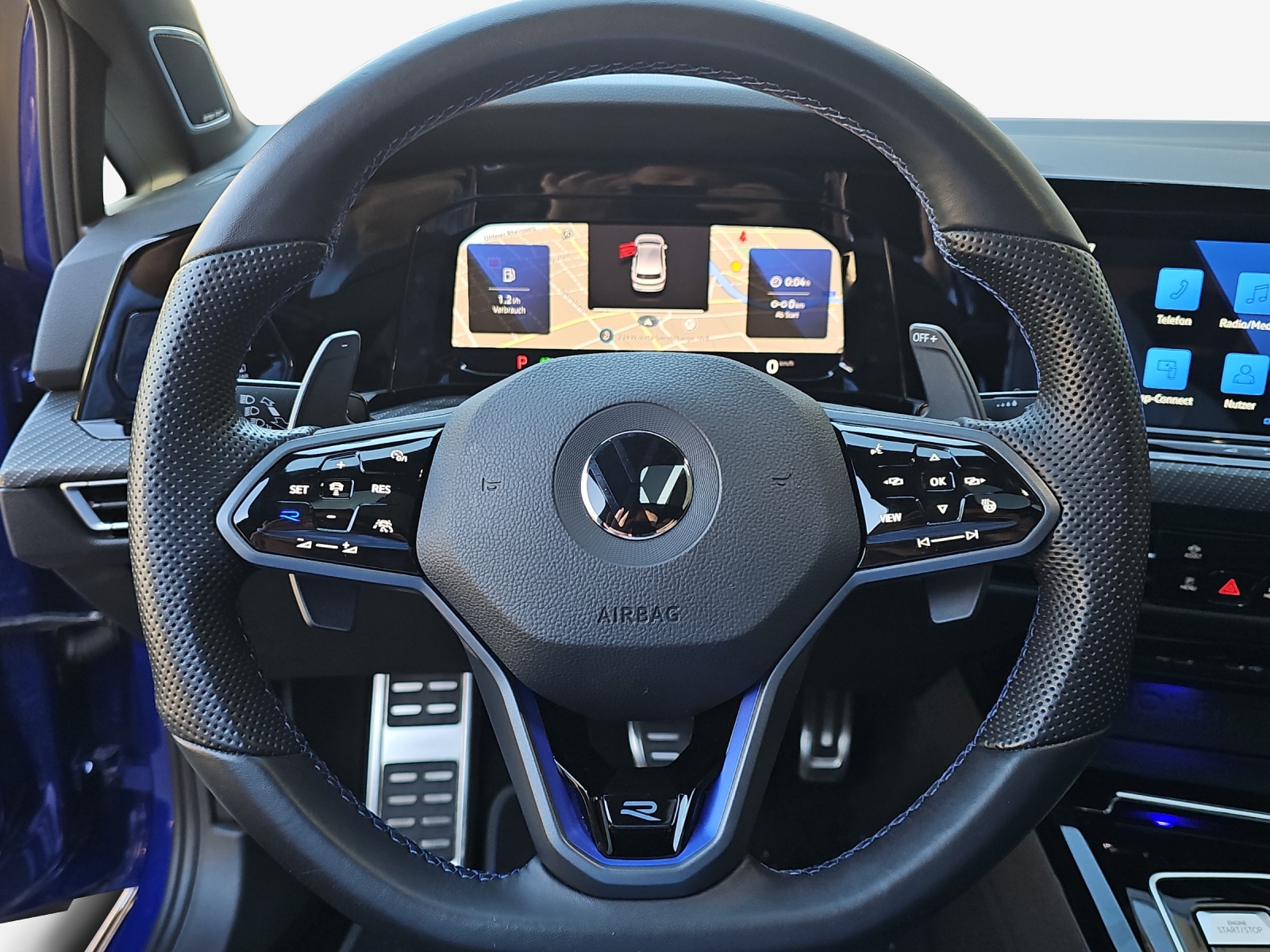 VW Golf 2.0 TSI R DSG 4Motion-image-9