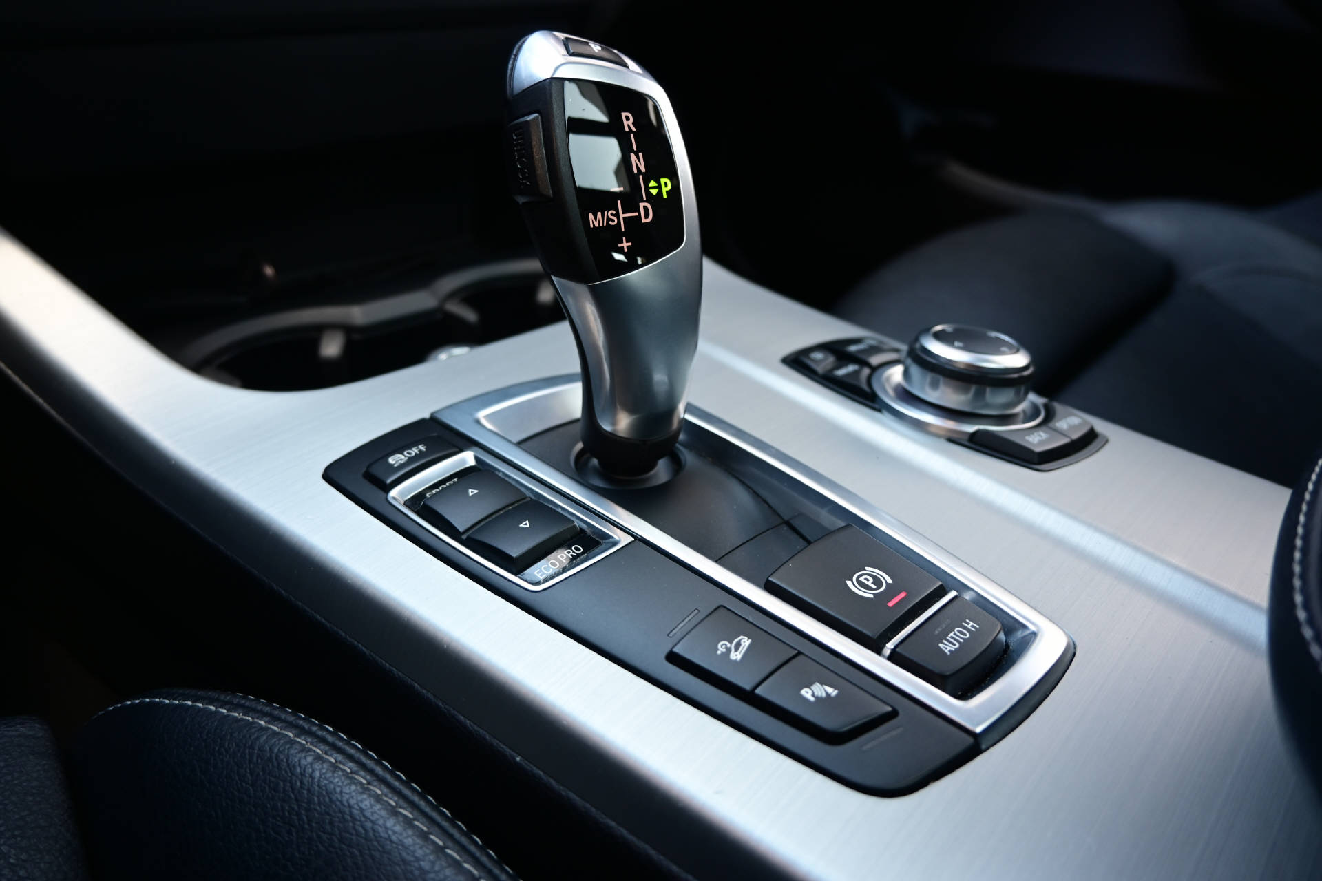 BMW X3 20d xDrive **M-Sportpaket**Pano**AHK**-image-12
