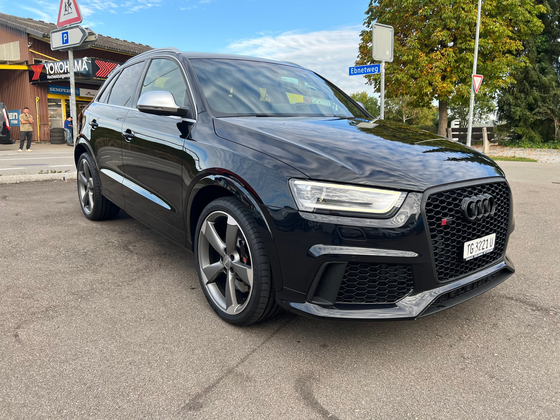 AUDI RS Q3 2.5 TFSI quattro S-tronic-image-6