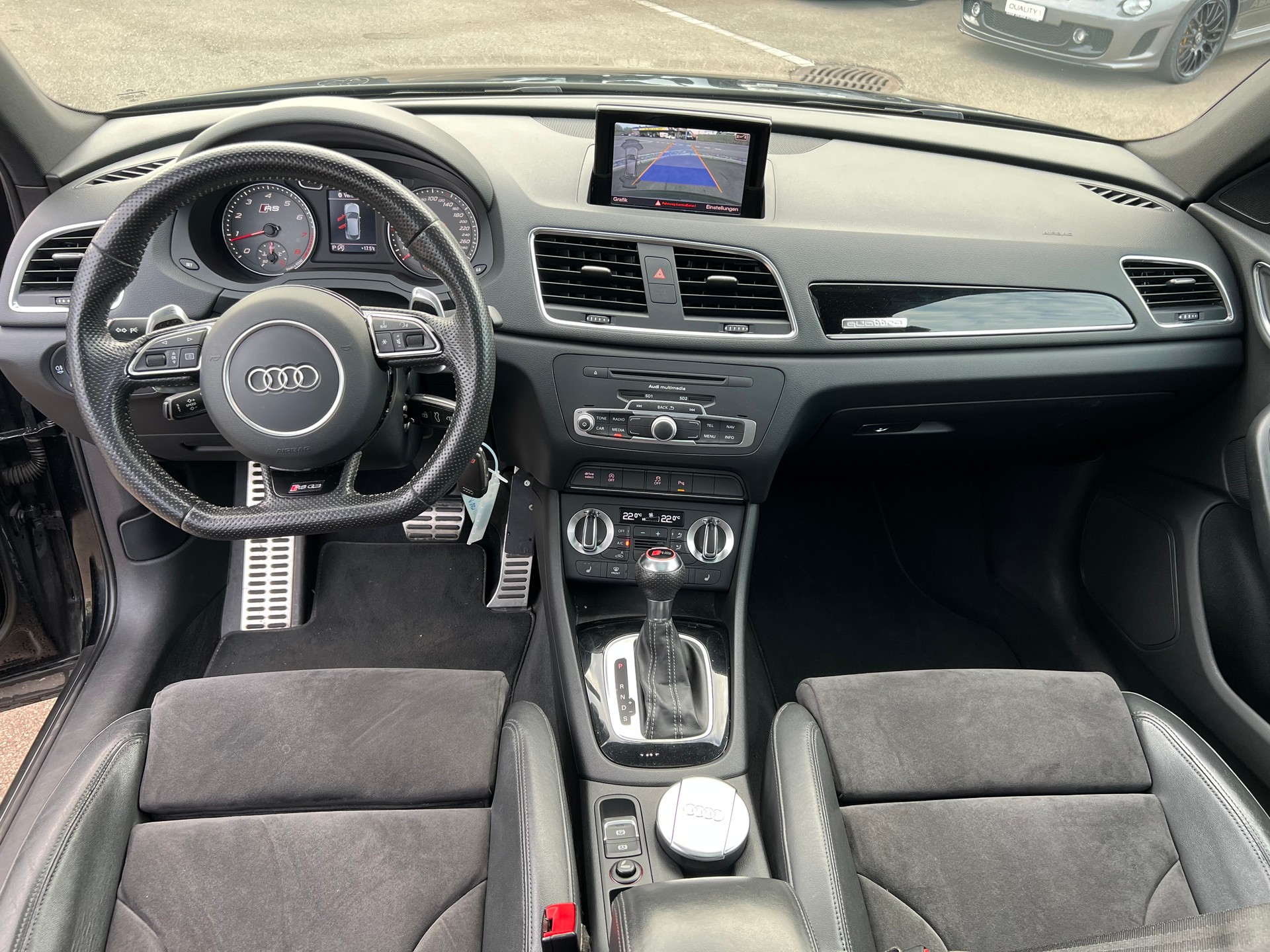 AUDI RS Q3 2.5 TFSI quattro S-tronic-image-26