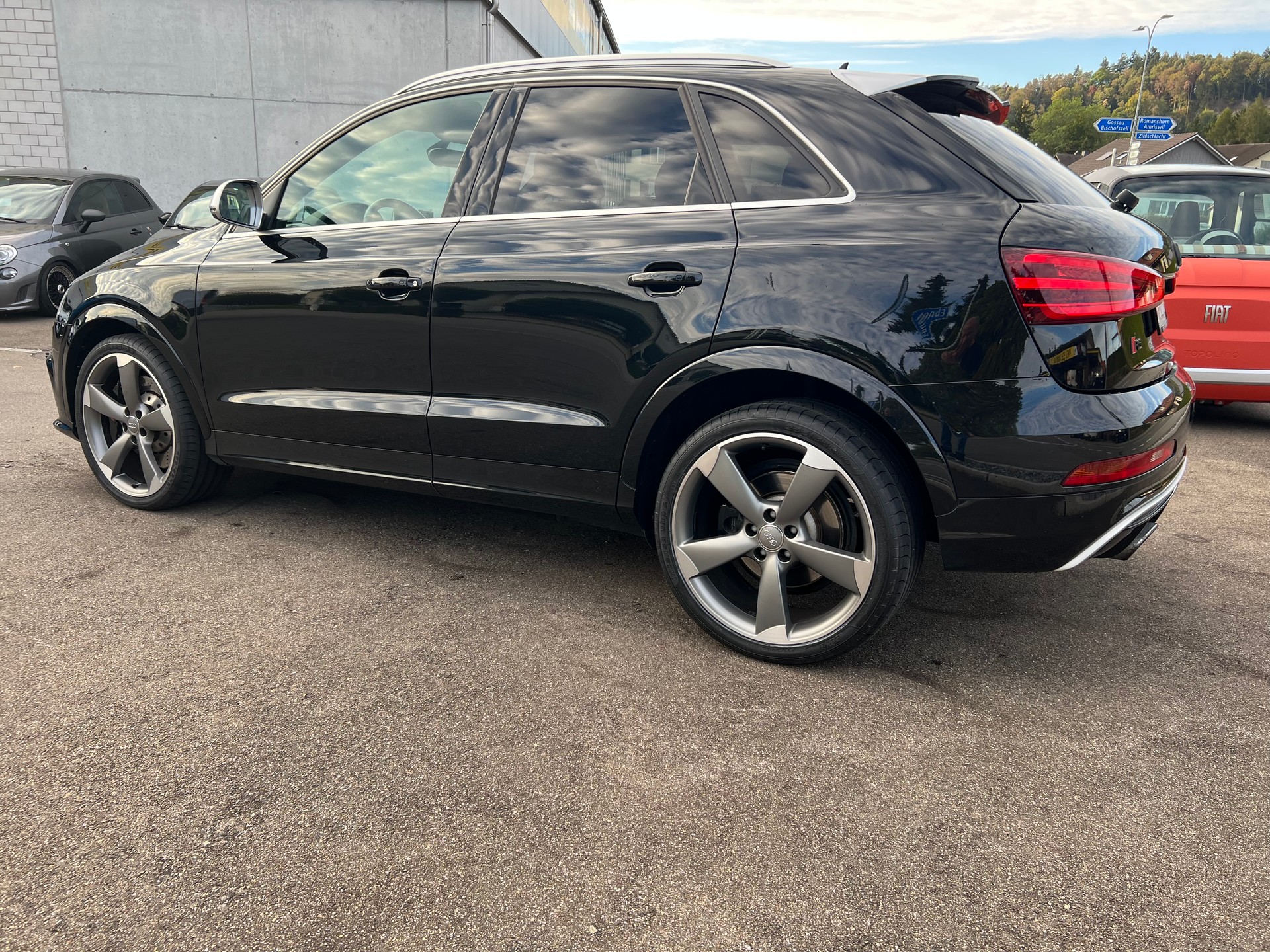 AUDI RS Q3 2.5 TFSI quattro S-tronic-image-14