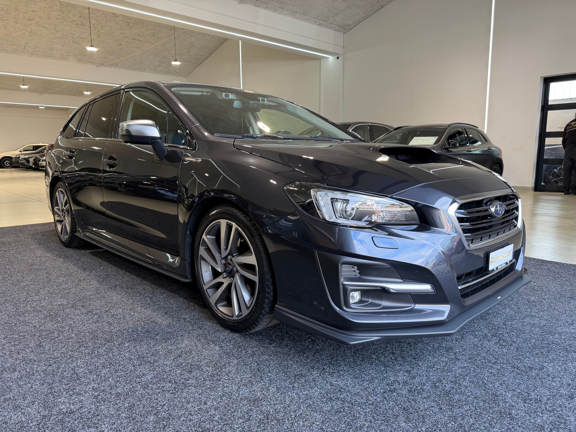 SUBARU Levorg 1.6DIT Swiss Plus AWD Lineartronic-image-4