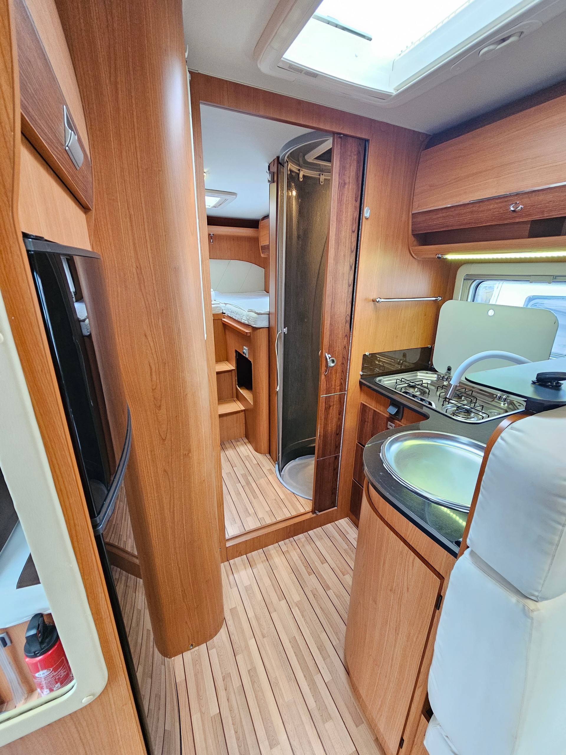 GIOTTILINE T 37 mit Einzelbett, Hubbett!-image-10