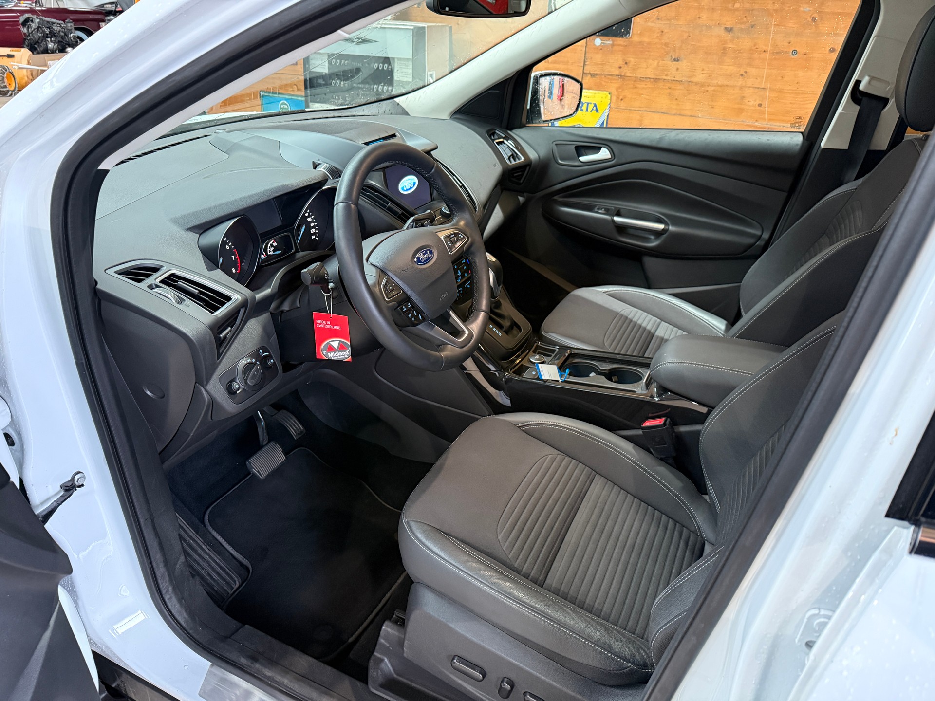 FORD Kuga 1.5 SCTi Titanium 4WD Automatic-image-5