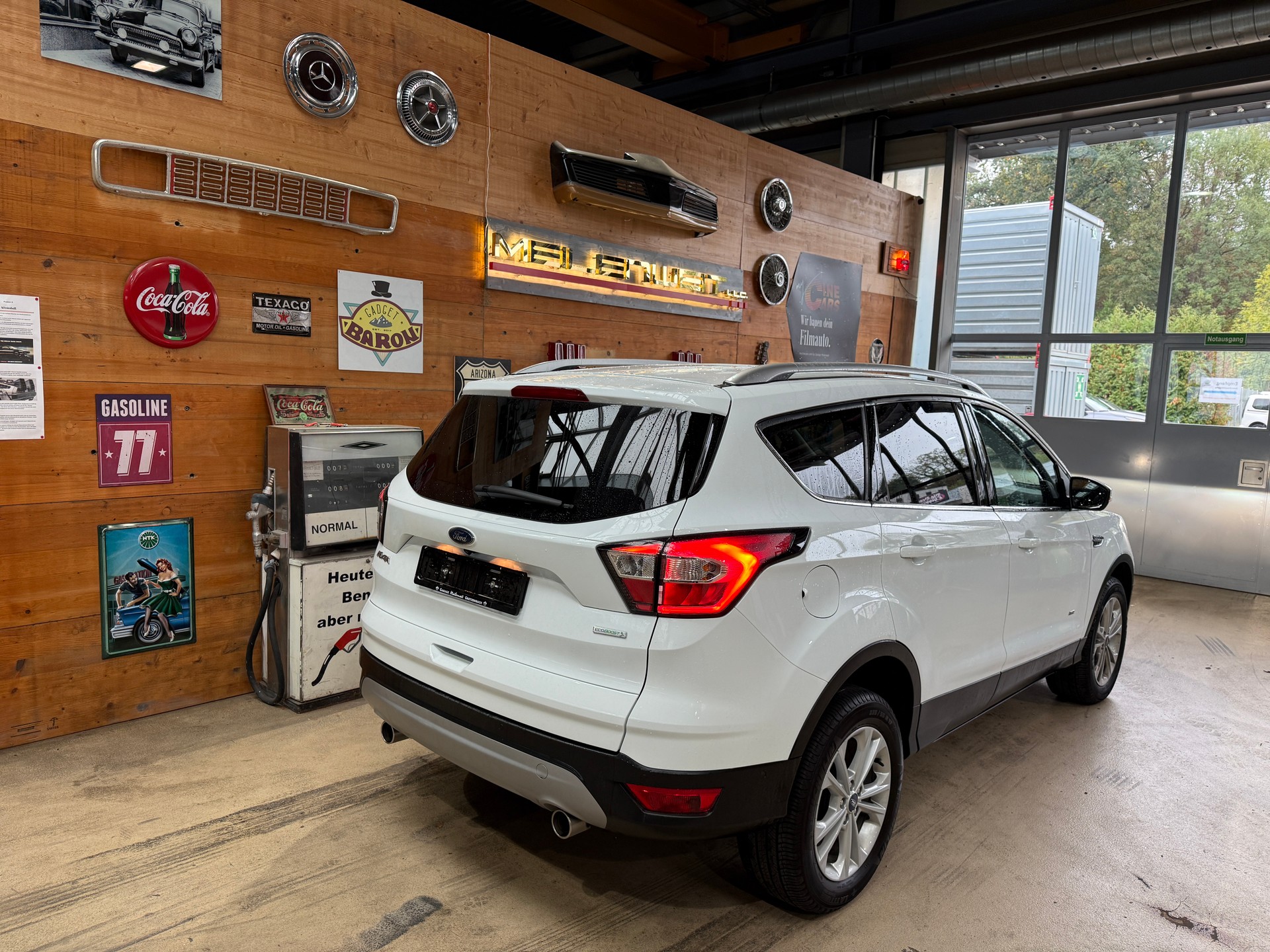 FORD Kuga 1.5 SCTi Titanium 4WD Automatic-image-15