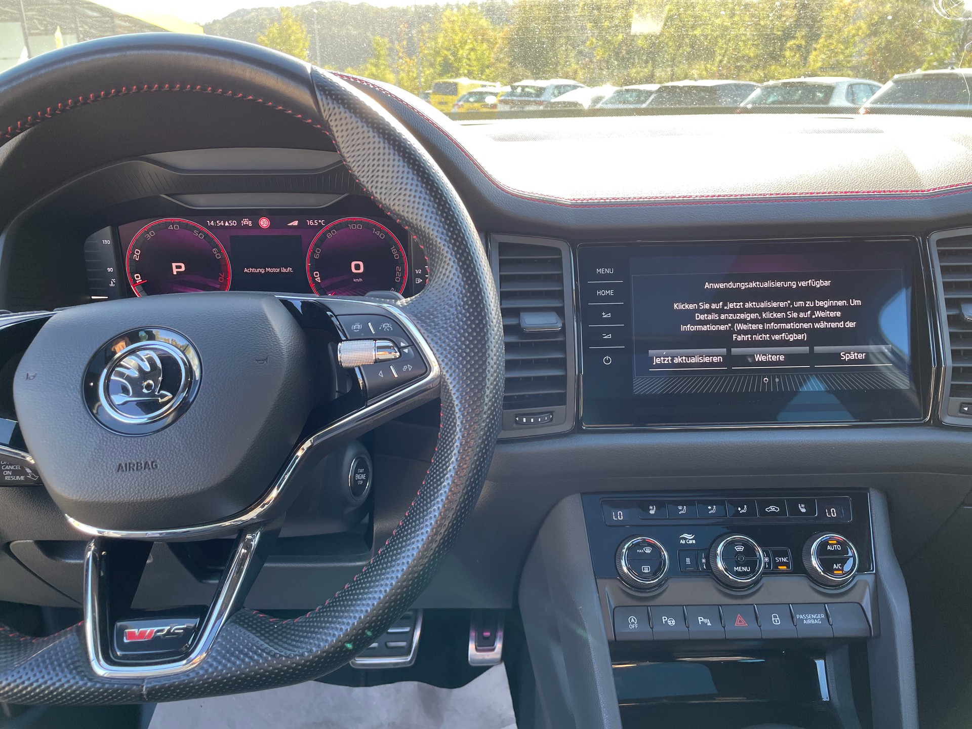 SKODA Kodiaq 2.0 TSI 4x4 RS-image-21