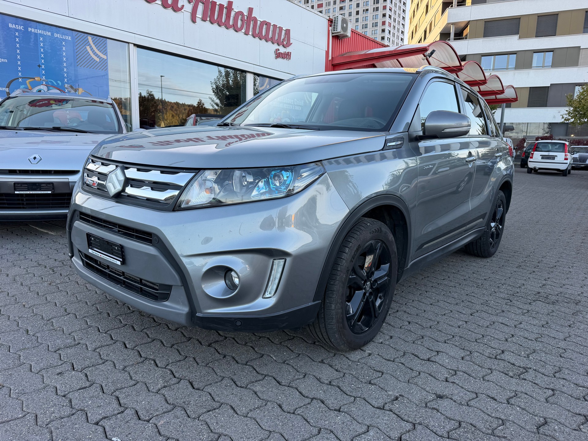 SUZUKI Vitara 1.6 TD Sergio Cellano Top TCSS