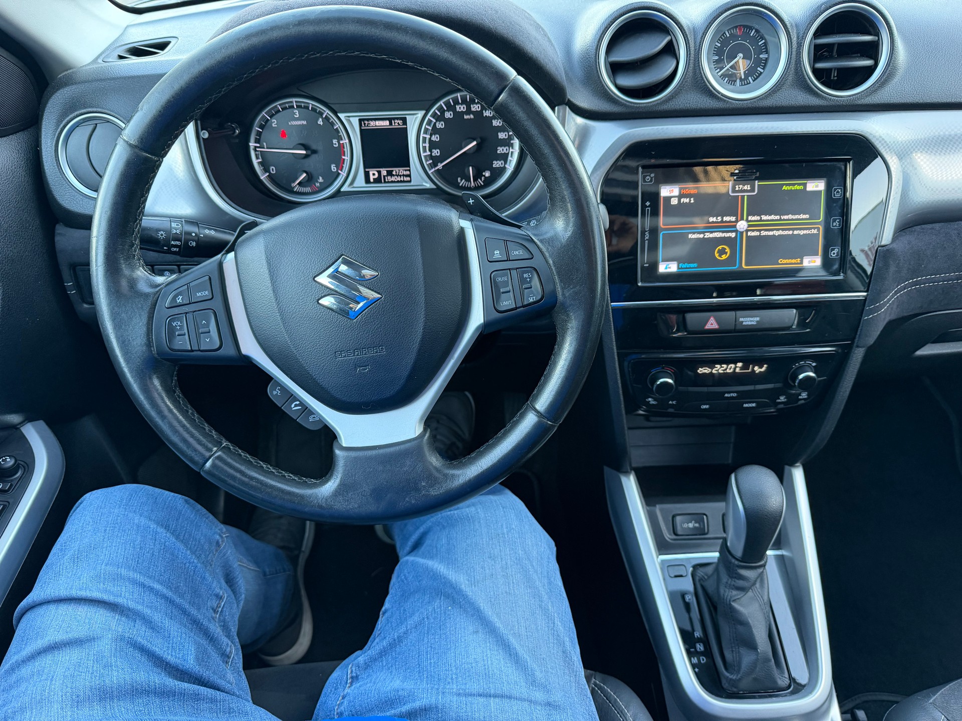SUZUKI Vitara 1.6 TD Sergio Cellano Top TCSS-image-16