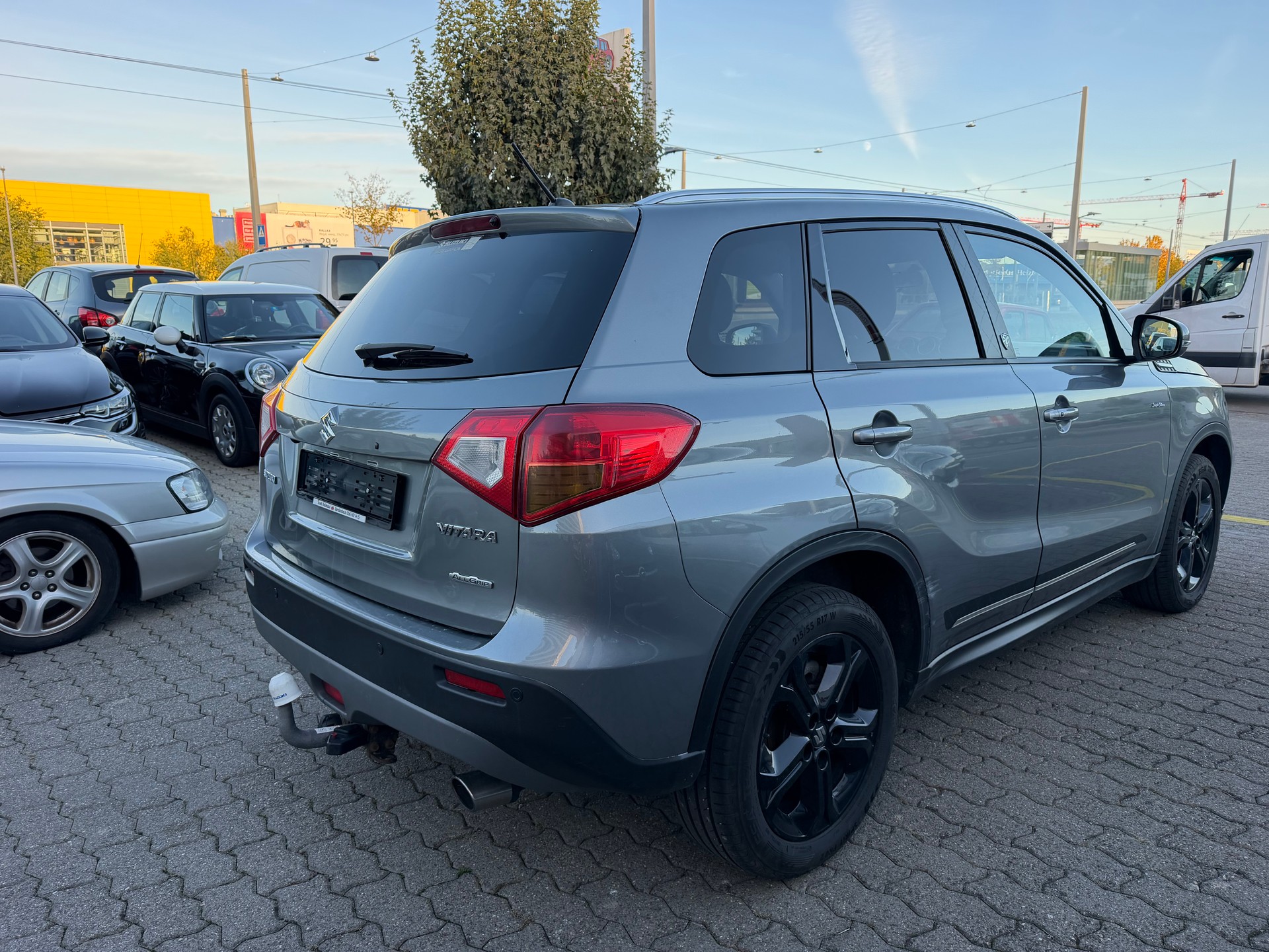 SUZUKI Vitara 1.6 TD Sergio Cellano Top TCSS-showroom-element-3