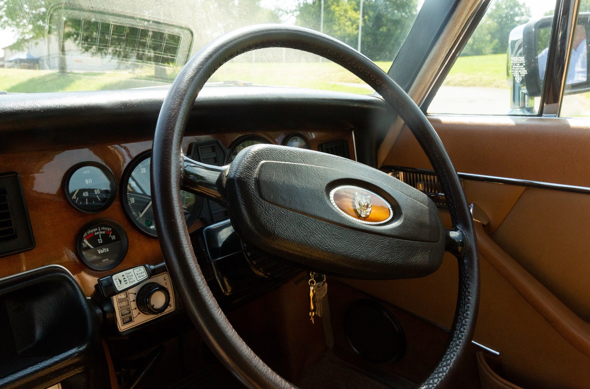 JAGUAR XJ 12 5.3L, Serie II-image-5