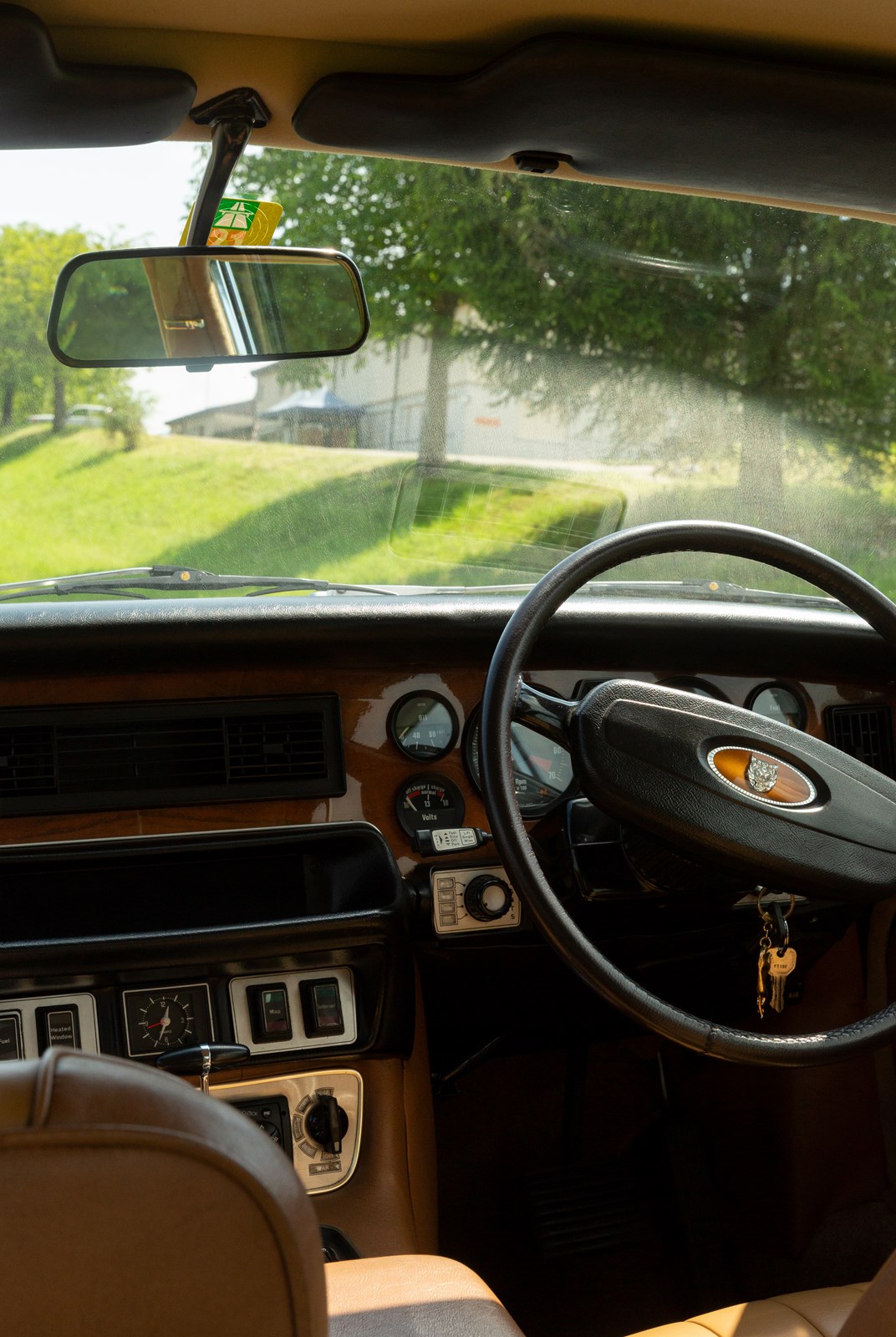 JAGUAR XJ 12 5.3L, Serie II-image-8
