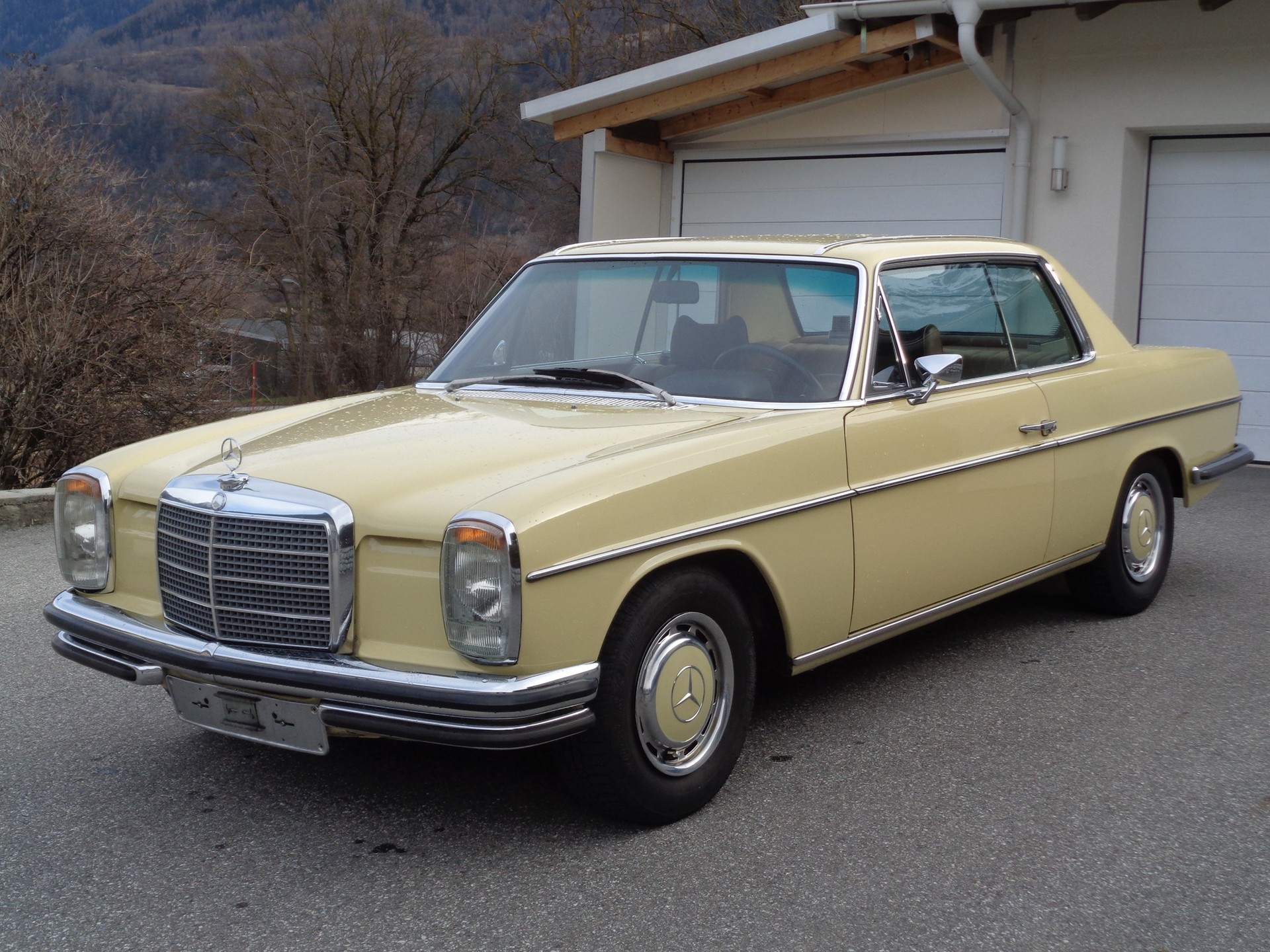 MERCEDES-BENZ 280 CE-image-0