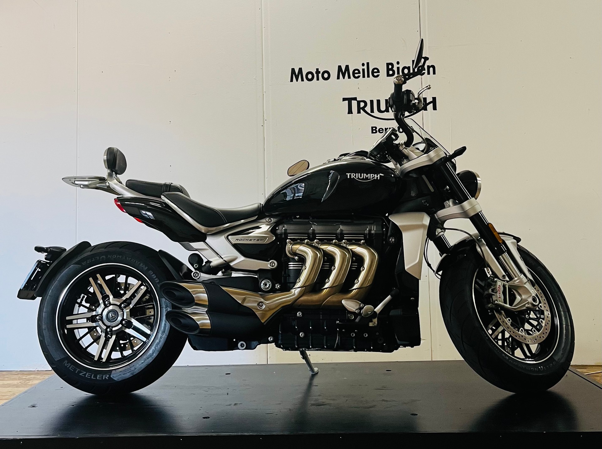 TRIUMPH Rocket 3 GT-showroom-element-2