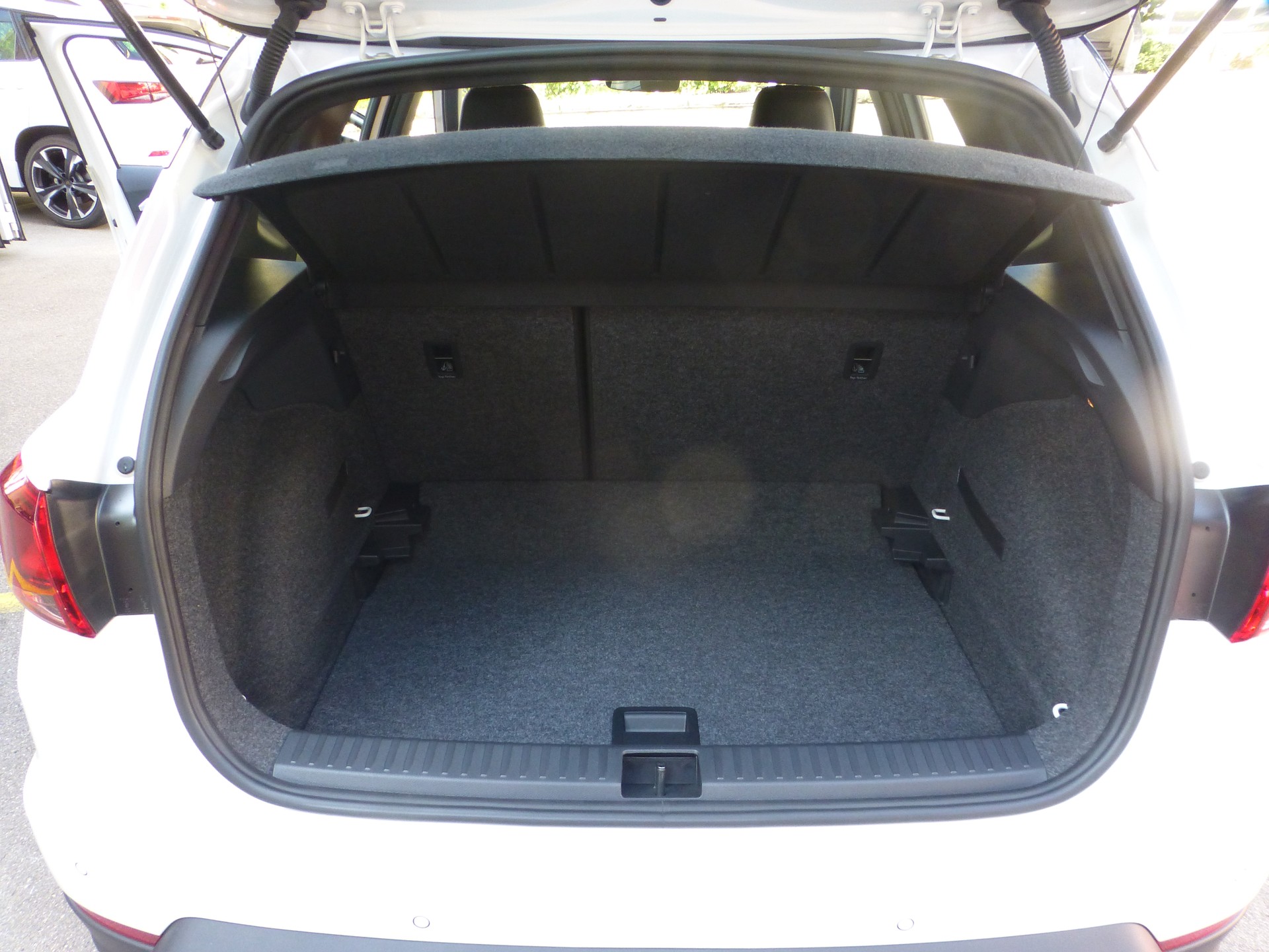 SEAT Arona 1.0 Eco TSI FR DSG-image-9