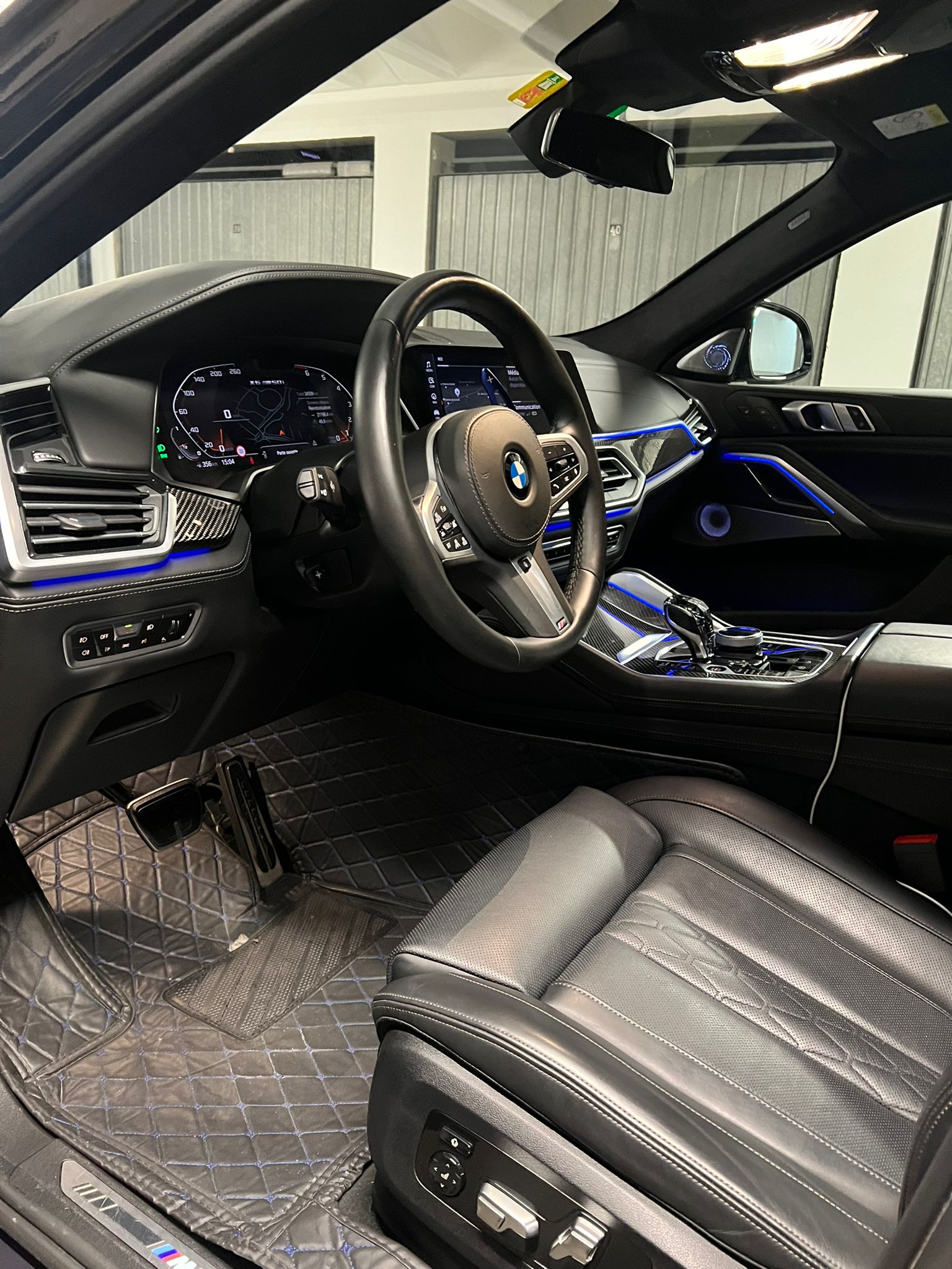 BMW X6 M50i Steptronic-image-3