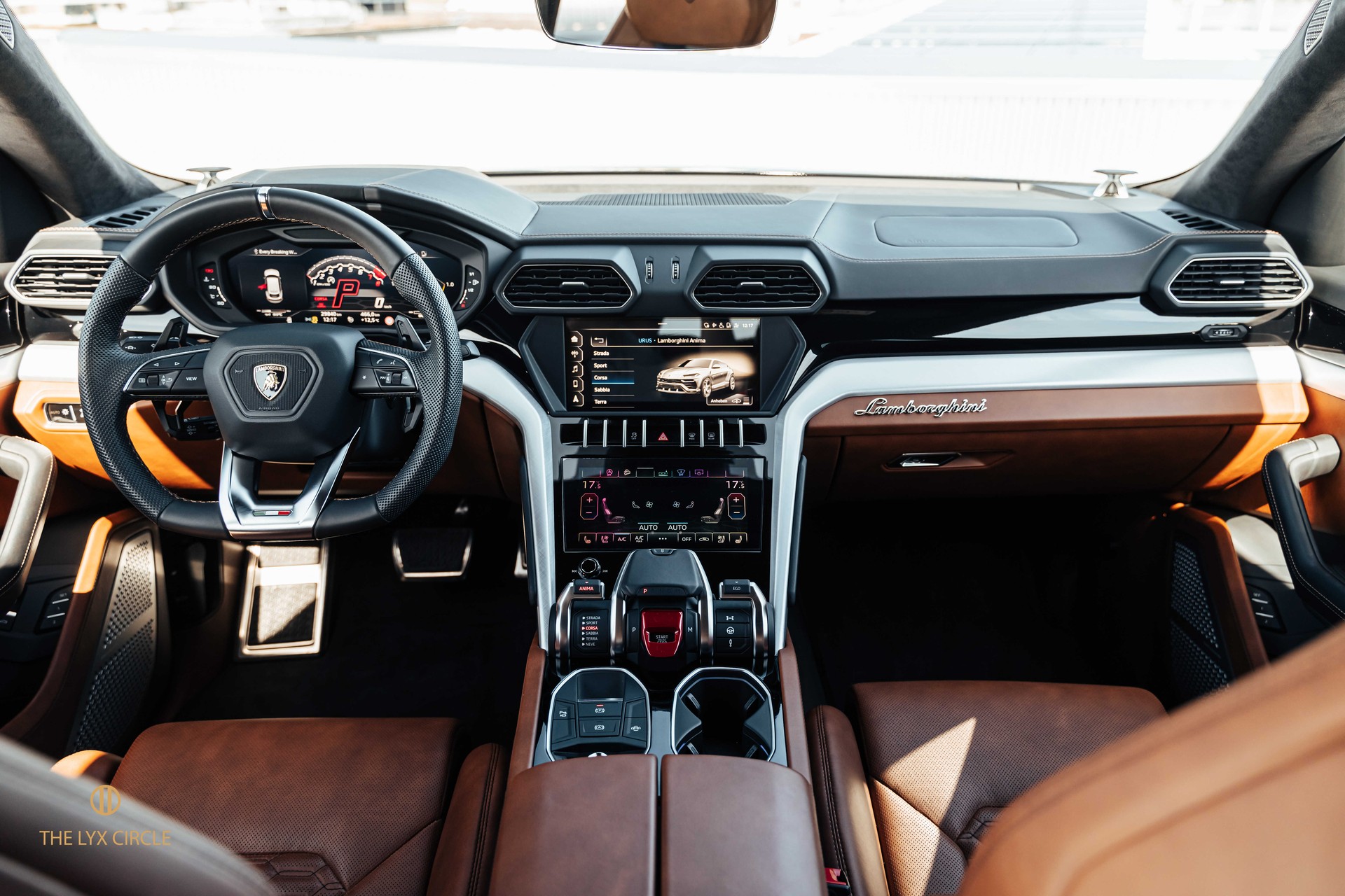 LAMBORGHINI Urus E-Gear-image-10