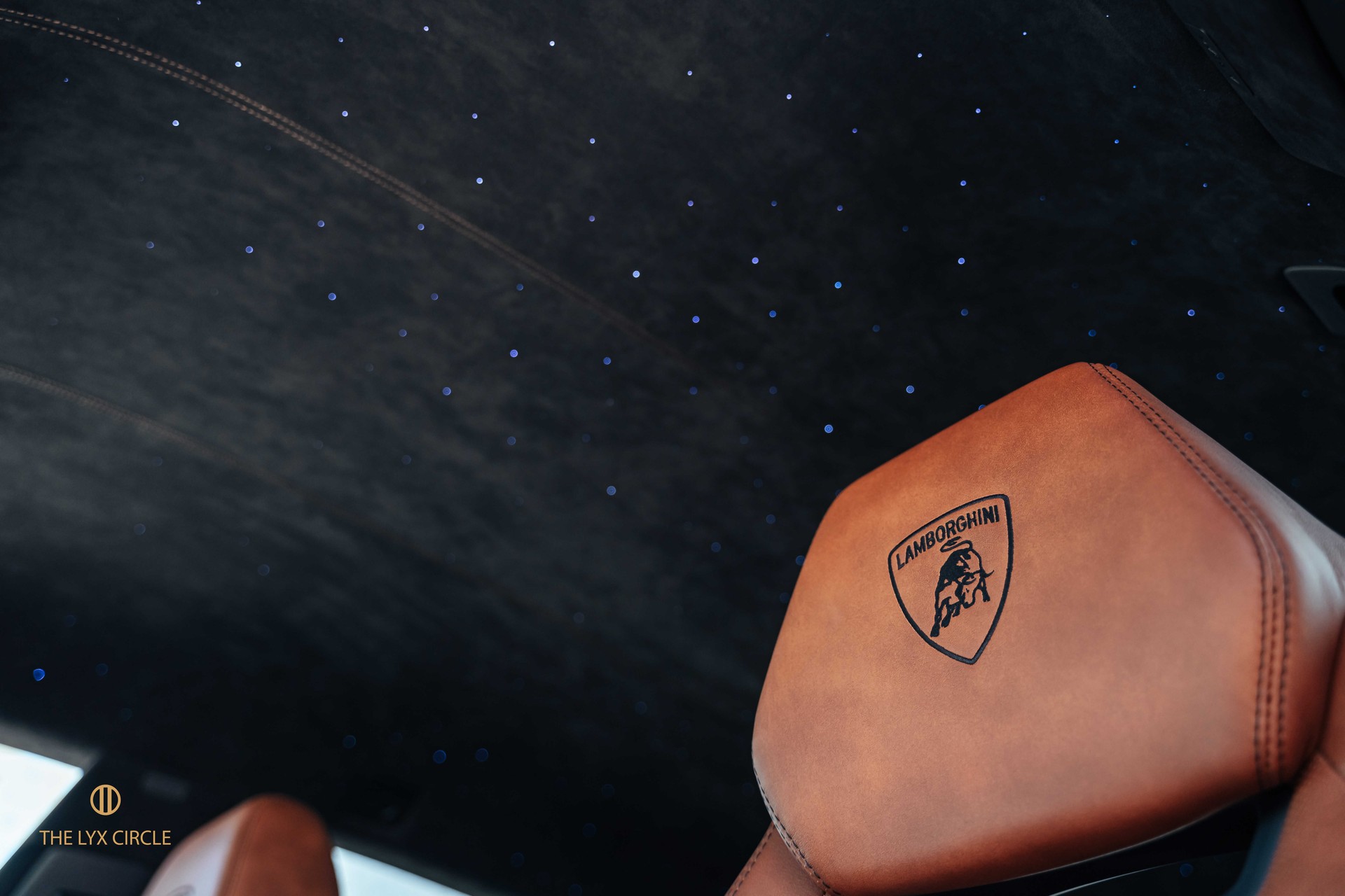 LAMBORGHINI Urus E-Gear-image-13